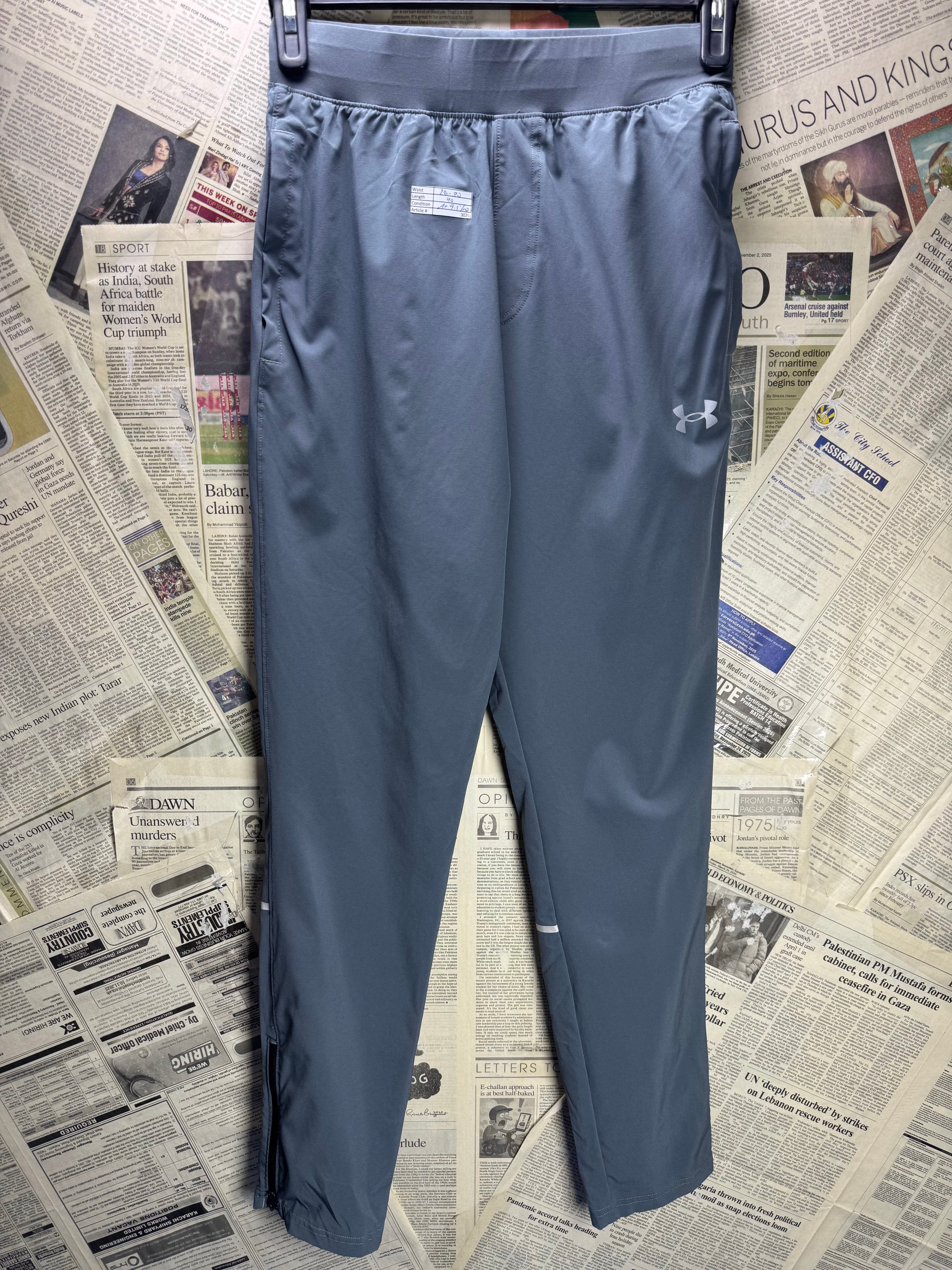 Under Armo*r® Waist: 28" to 30" | Grey | Sports Trousers | Polyester | 3026 - Genuine Maal