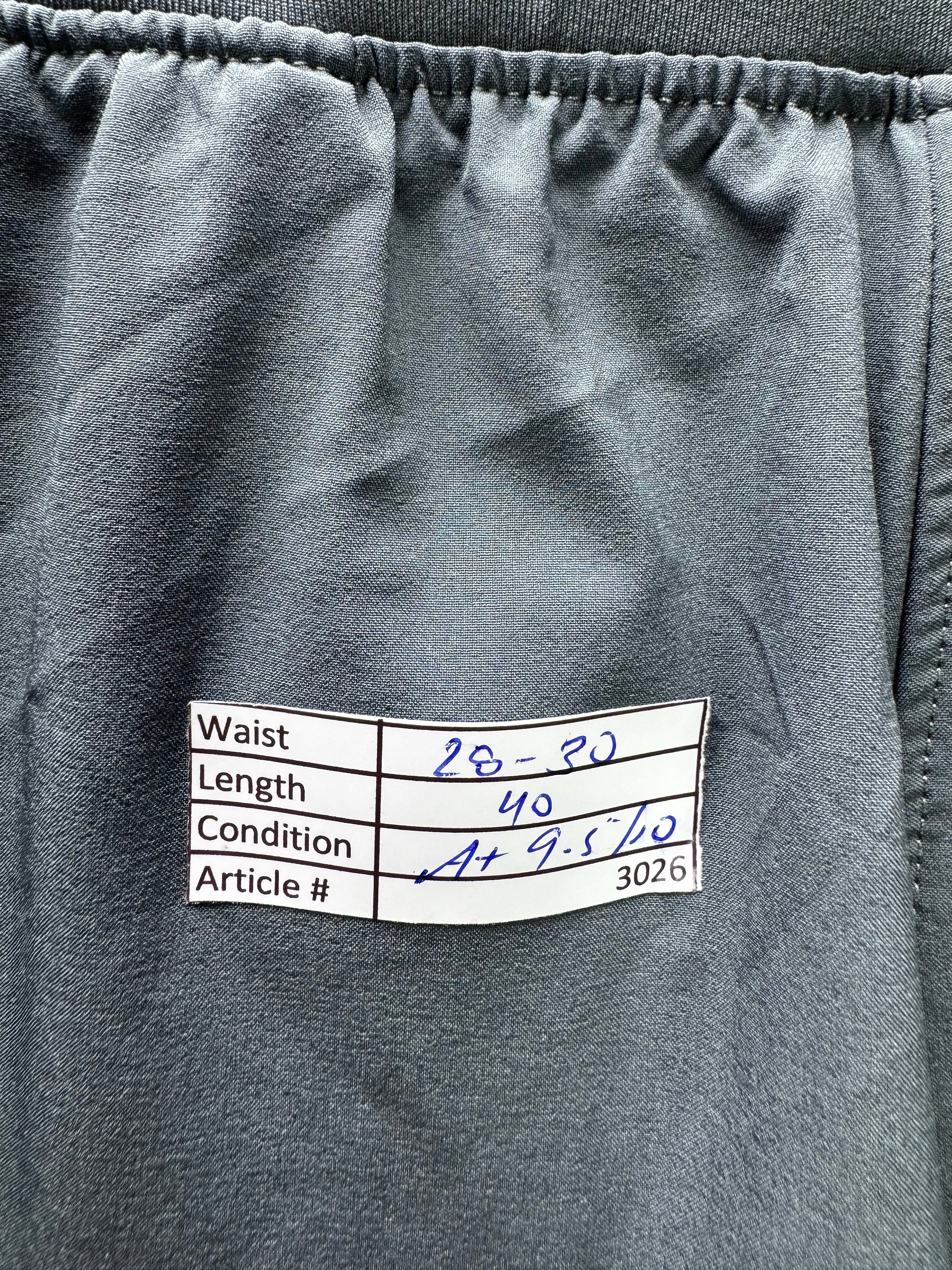 Under Armo*r® Waist: 28" to 30" | Grey | Sports Trousers | Polyester | 3026 - Genuine Maal