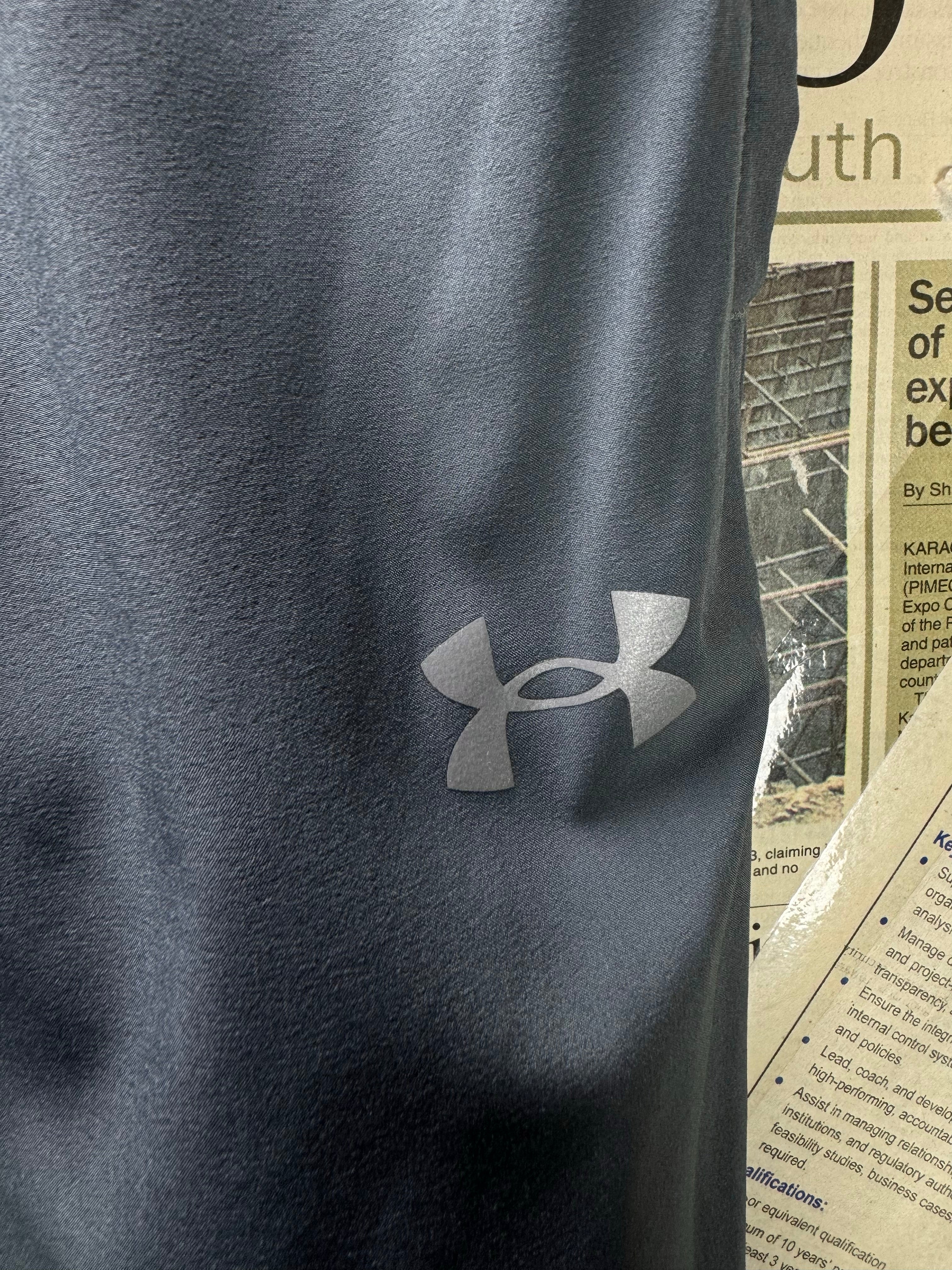 Under Armo*r® Waist: 28" to 30" | Grey | Sports Trousers | Polyester | 3026 - Genuine Maal