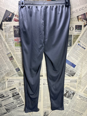 N*ke® Waist: 28" to 30" | Grey | Sports Trousers | Polyester | 2985 - Genuine Maal