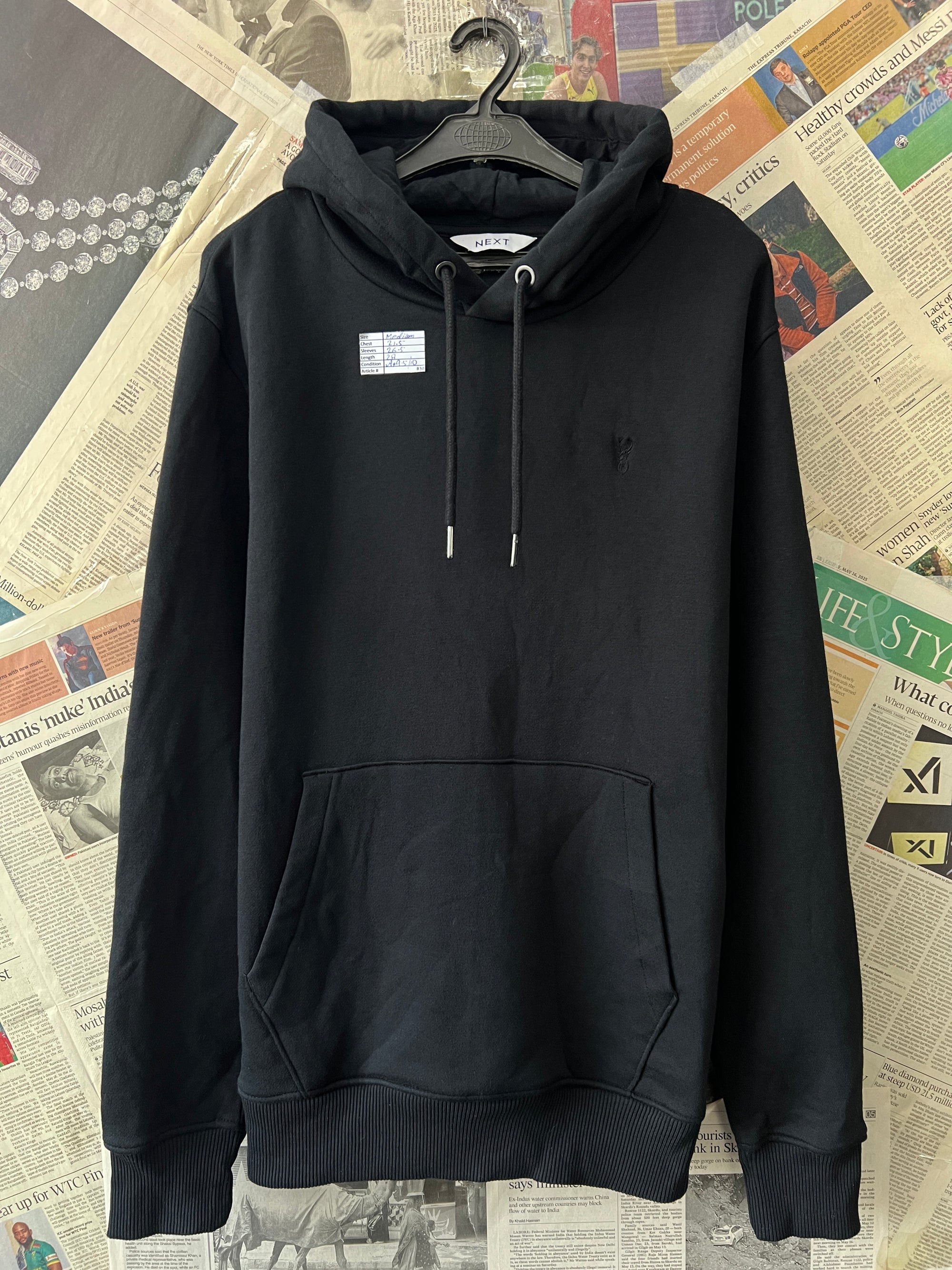 Next® Medium | Chest: 21.5 | Black | Hoodie | 830 - Genuine Maal