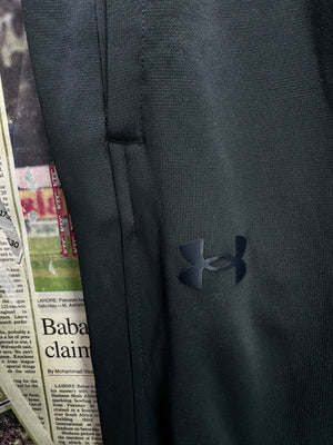 Under Armo*r® Waist: 32" to 34" | Black | Sports Inner Fleece Trousers | Polyester | 2755 - Genuine Maal
