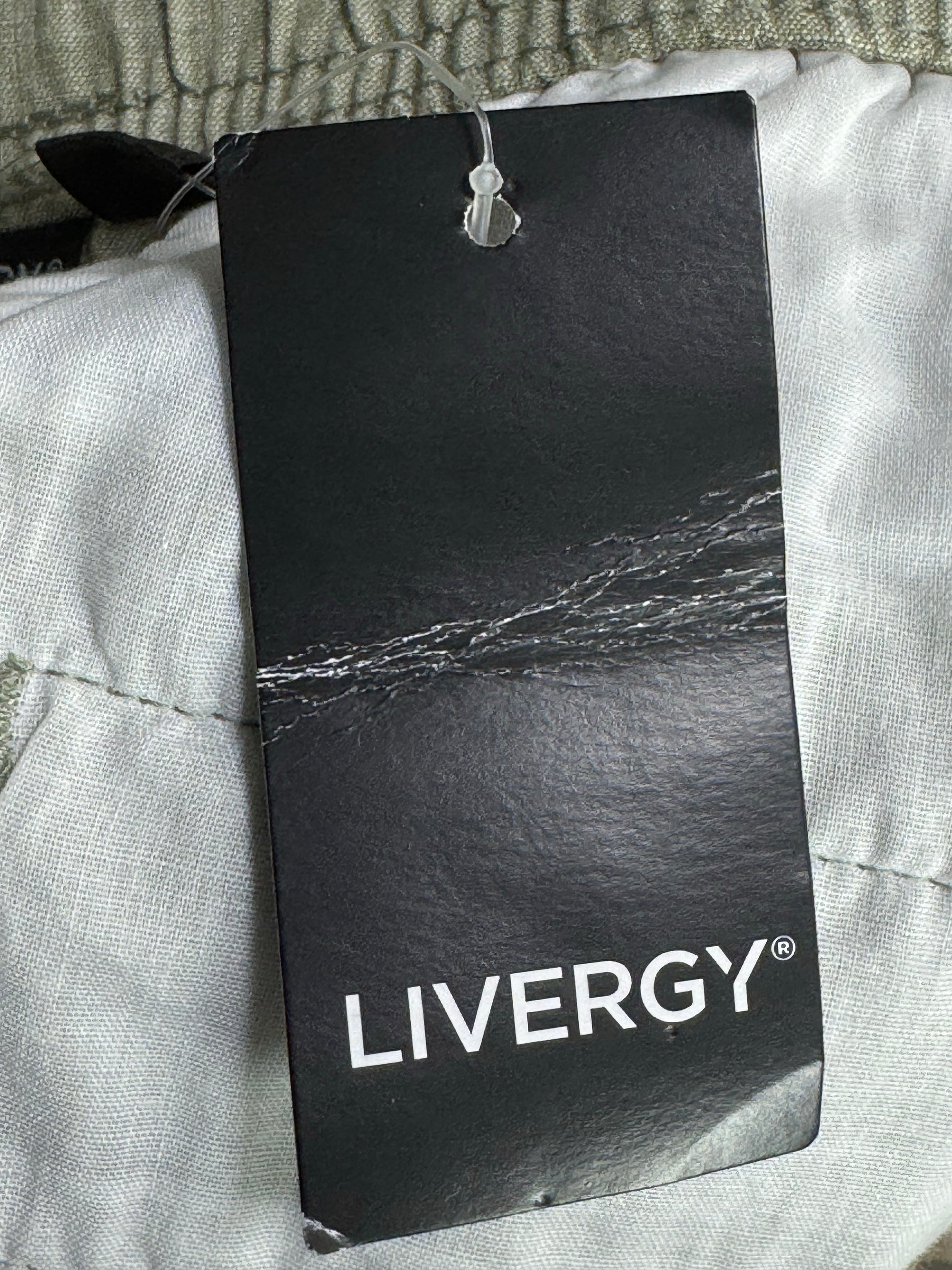 Livergy® Waist: 32" to 34" | Cucumber Green | Shorts | Coton | 1332 - Genuine Maal