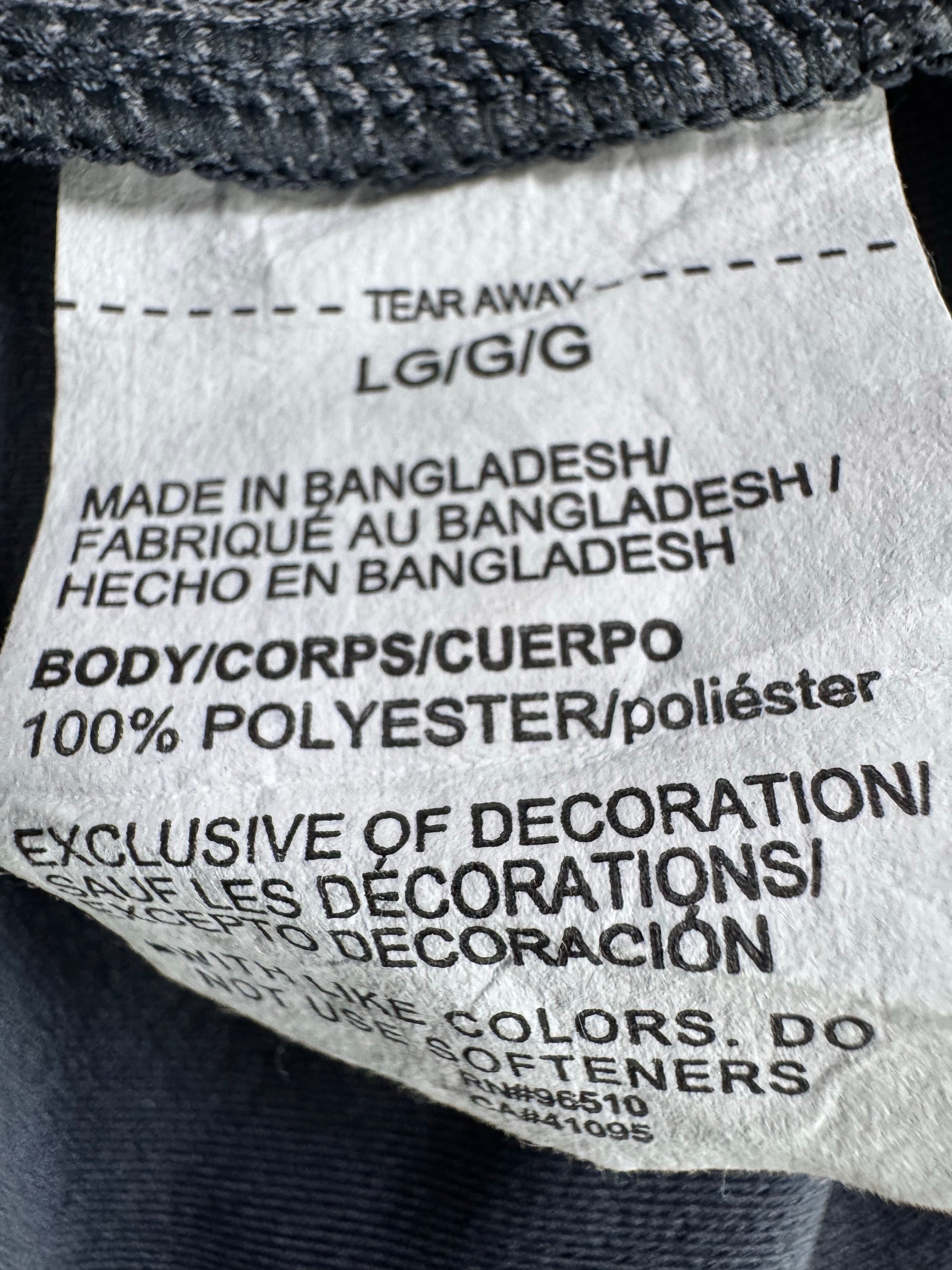 Under Armo*r® Waist: 32" to 34" | Grey | Sports Shorts | Poly | 1336 - Genuine Maal