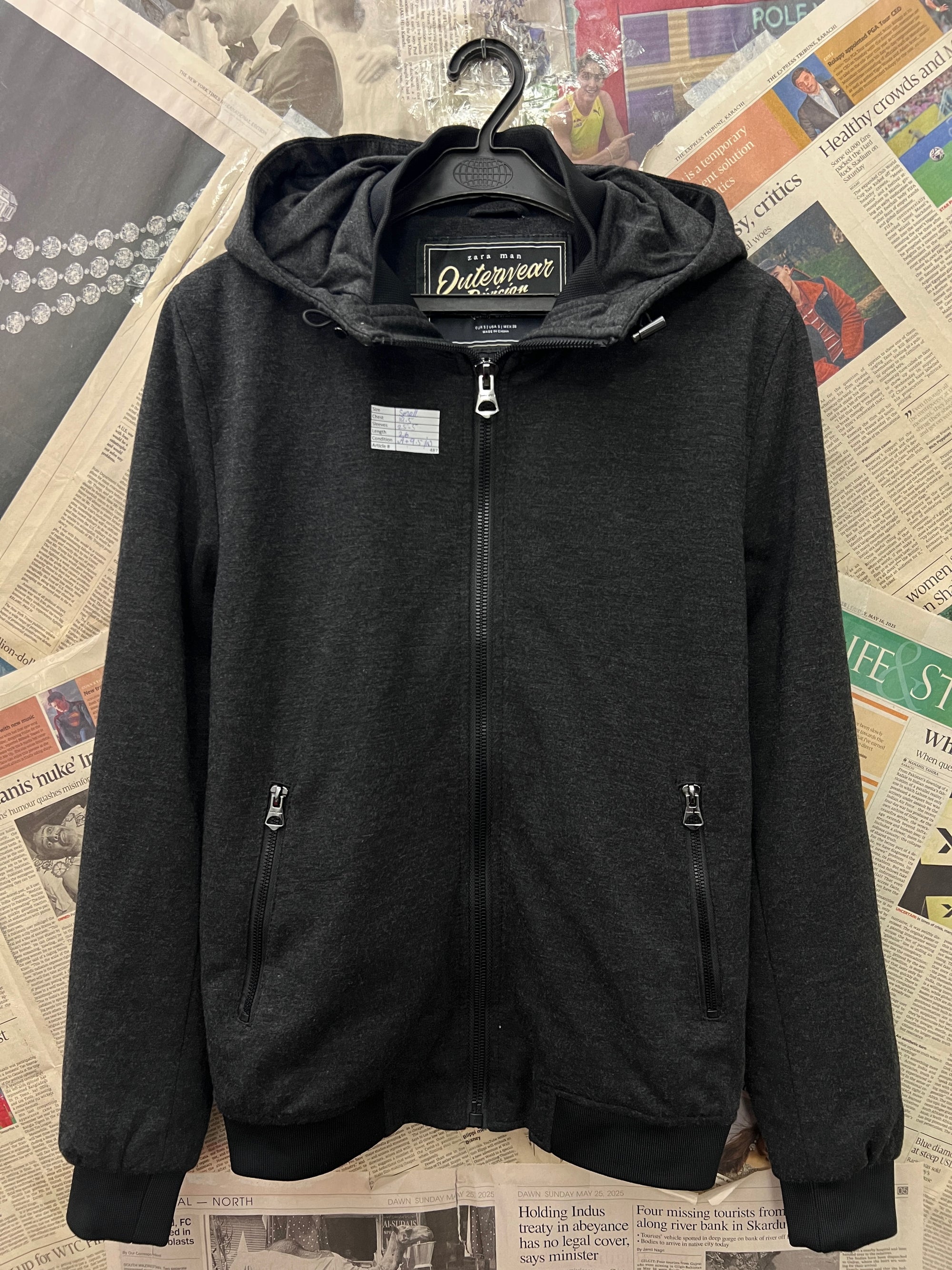 Zara® Small | Chest: 19.5" | Black | Full Zip Hoodie | 487 - Genuine Maal