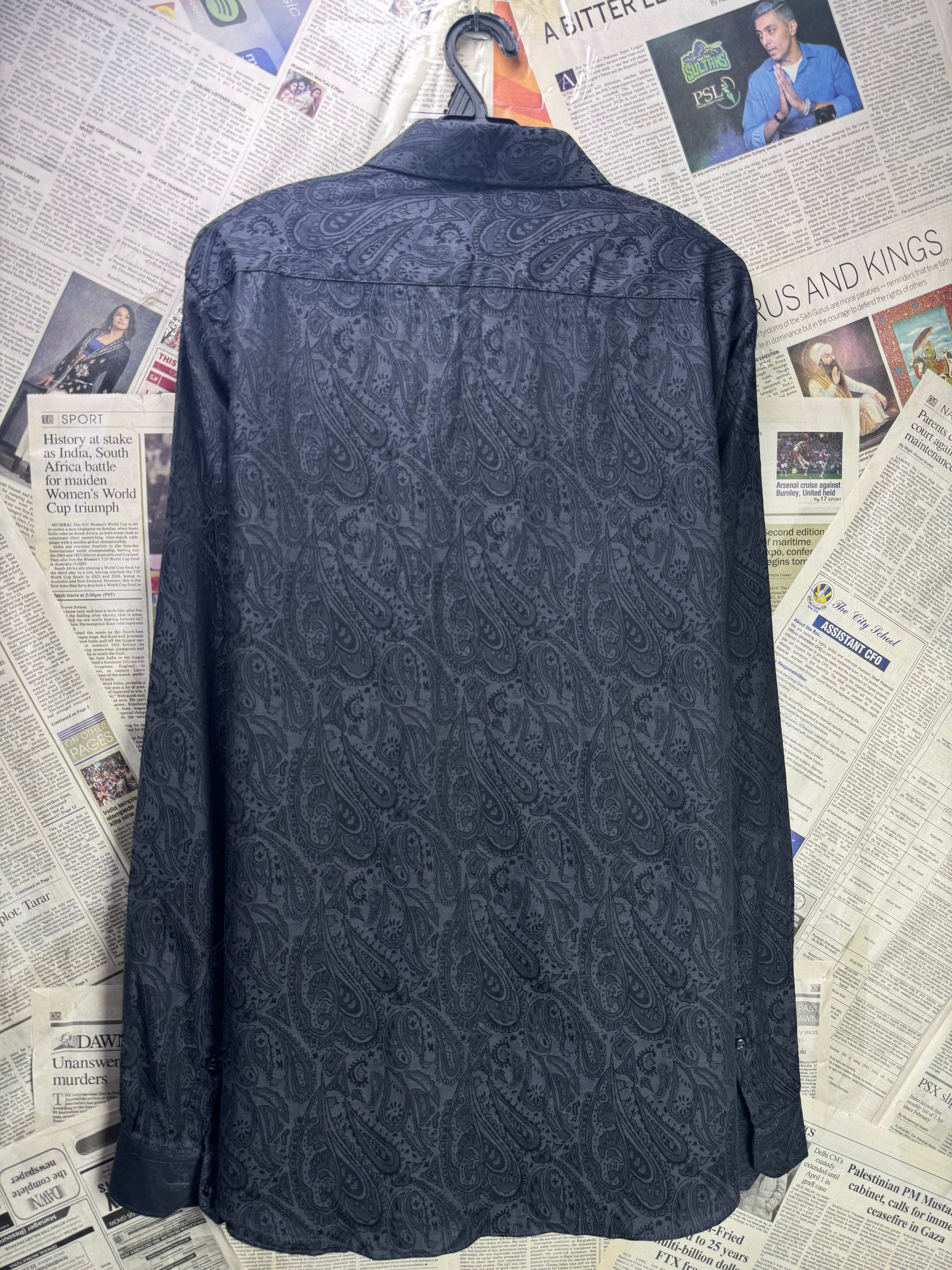 Primark® Medium | Chest: 21.5" | Dark Grey Pasley Print | Shirt | Cotton | 3544 - Genuine Maal