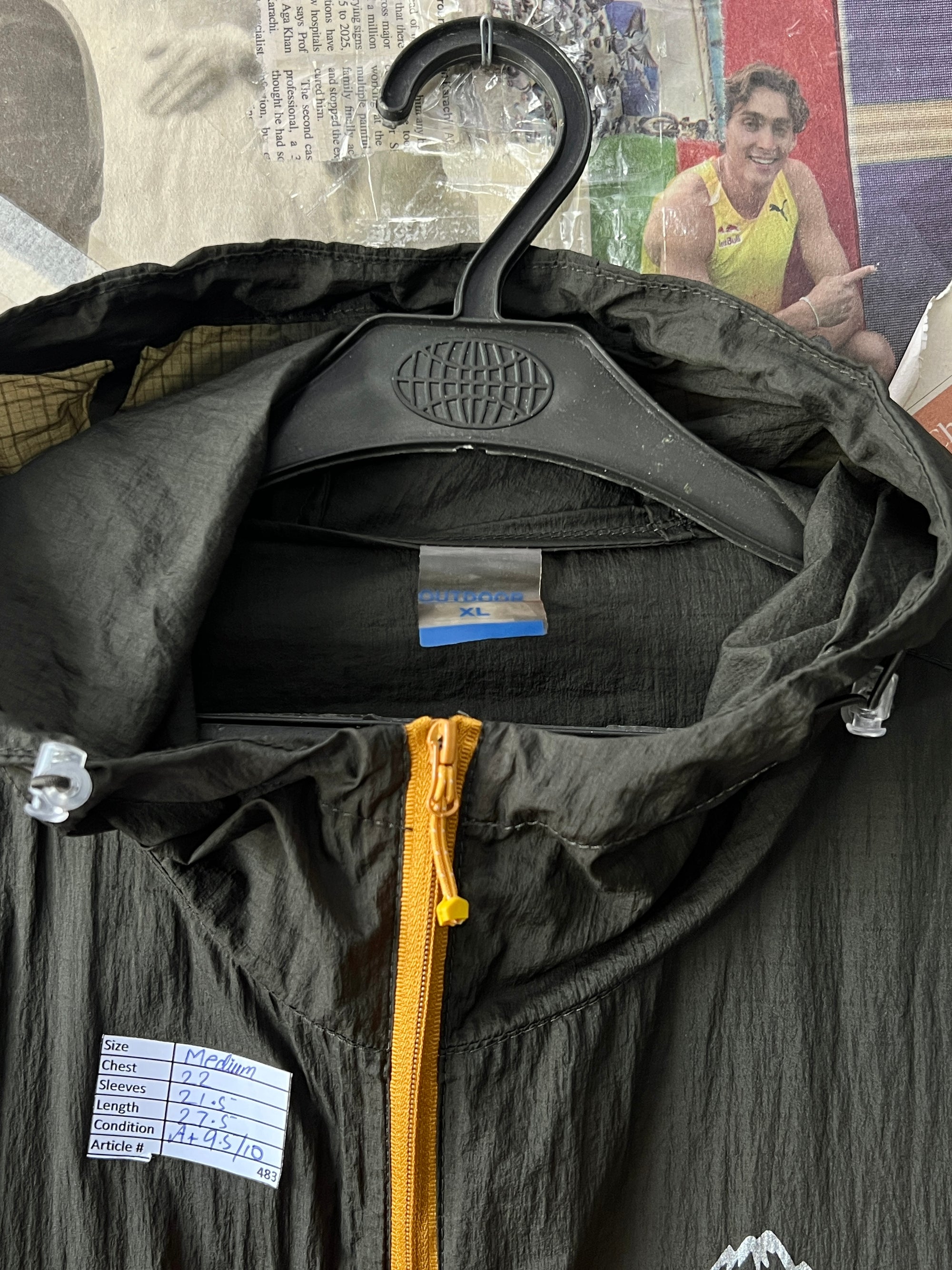 Outdoor® Medium | Chest: 22 | Multicolor | Outdoor Jacket | 483 - Genuine Maal