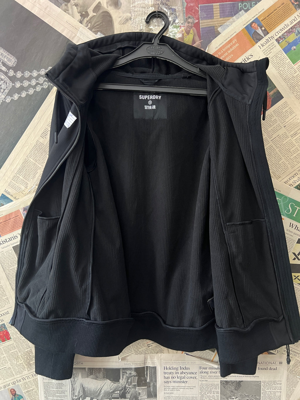 Super Dry® Small | Chest: 19" | Black | Jacket with Hoodie | 834 - Genuine Maal