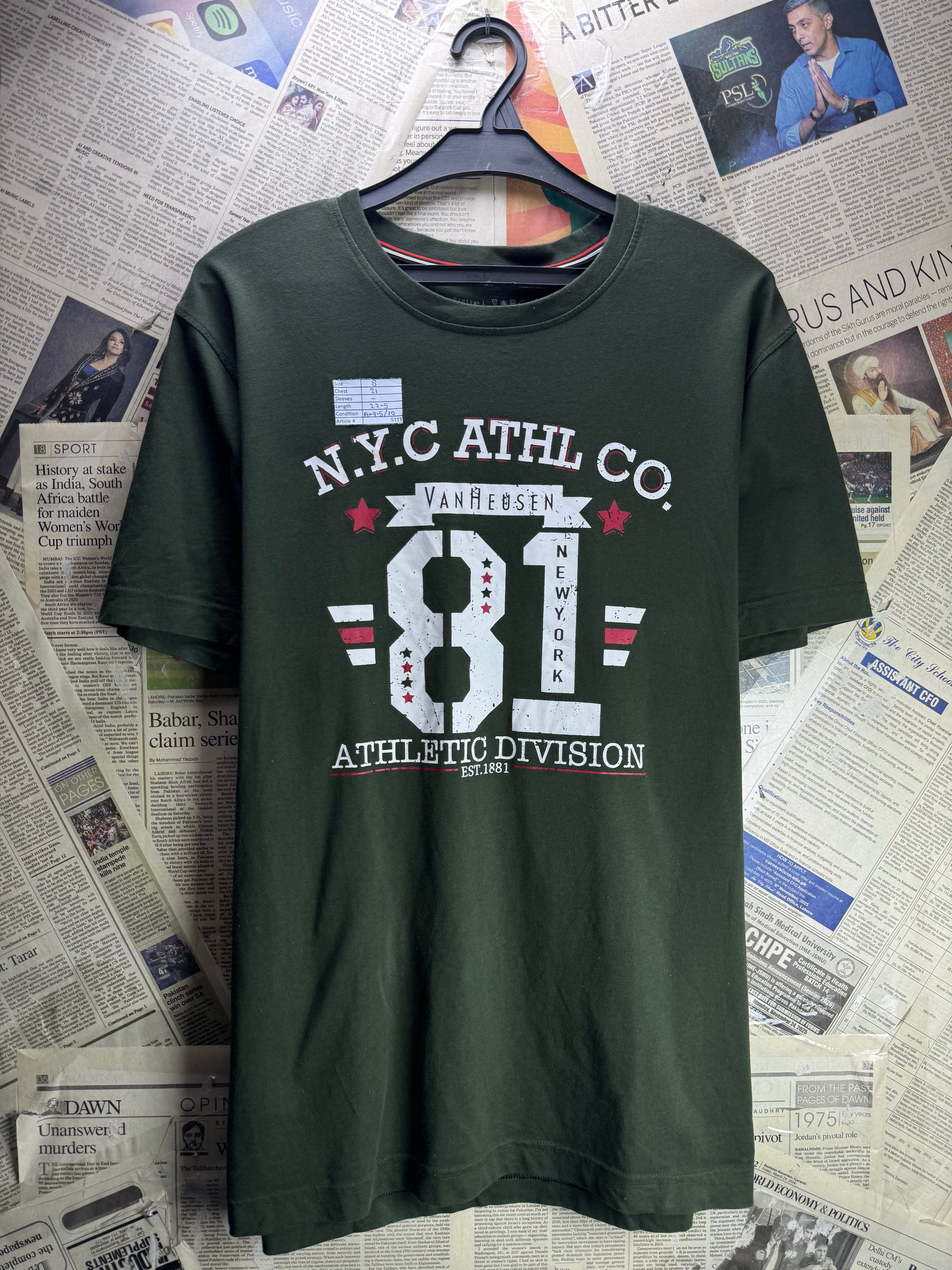 VanHeusen® Small | Chest: 21" | Green | T-Shirt | Cotton | 5111 - Genuine Maal