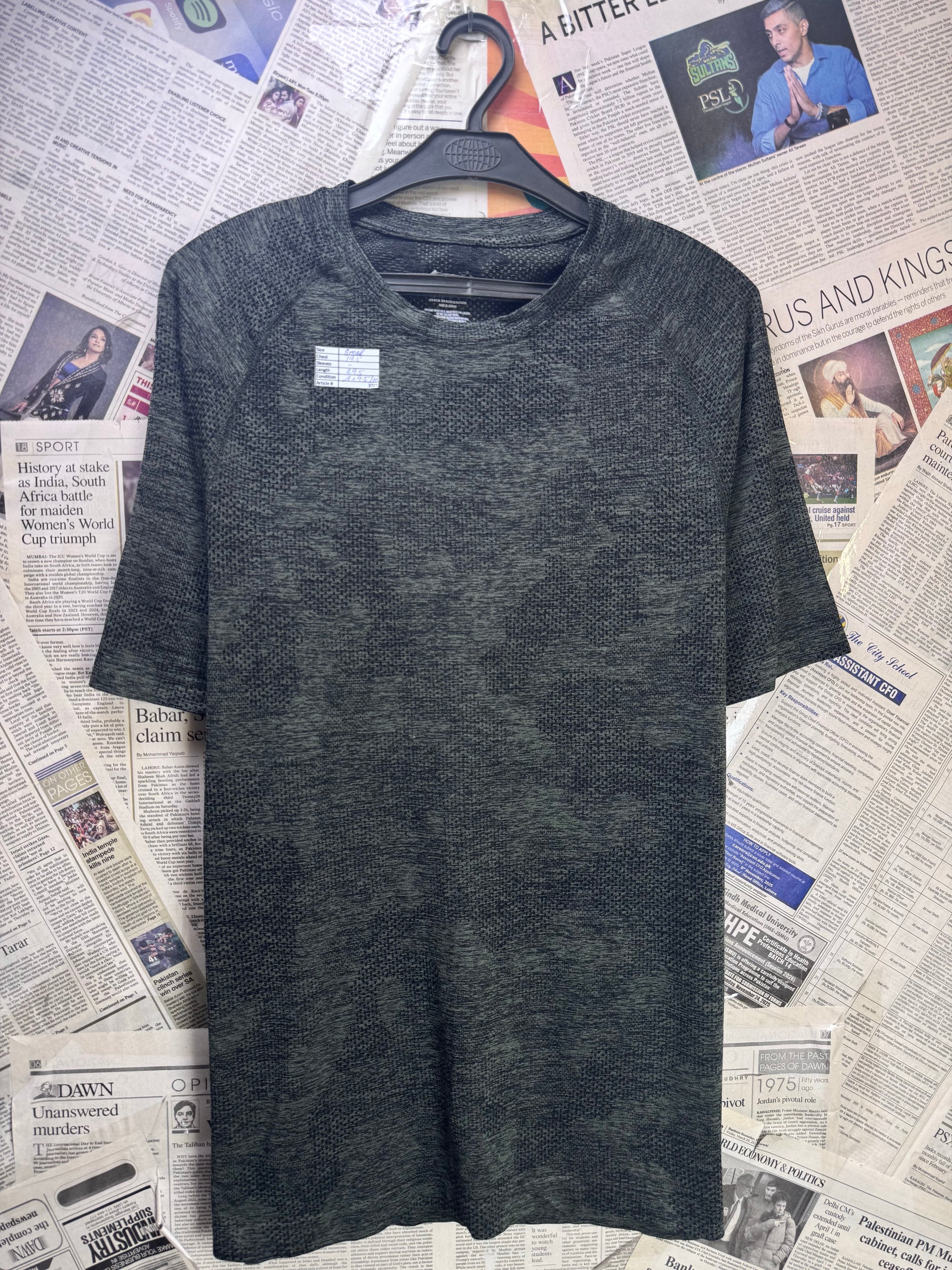 Mark® Small | Chest: 19.5" | Charcoal | Gym T-Shirt | Nylol - Poly | 3723 - Genuine Maal