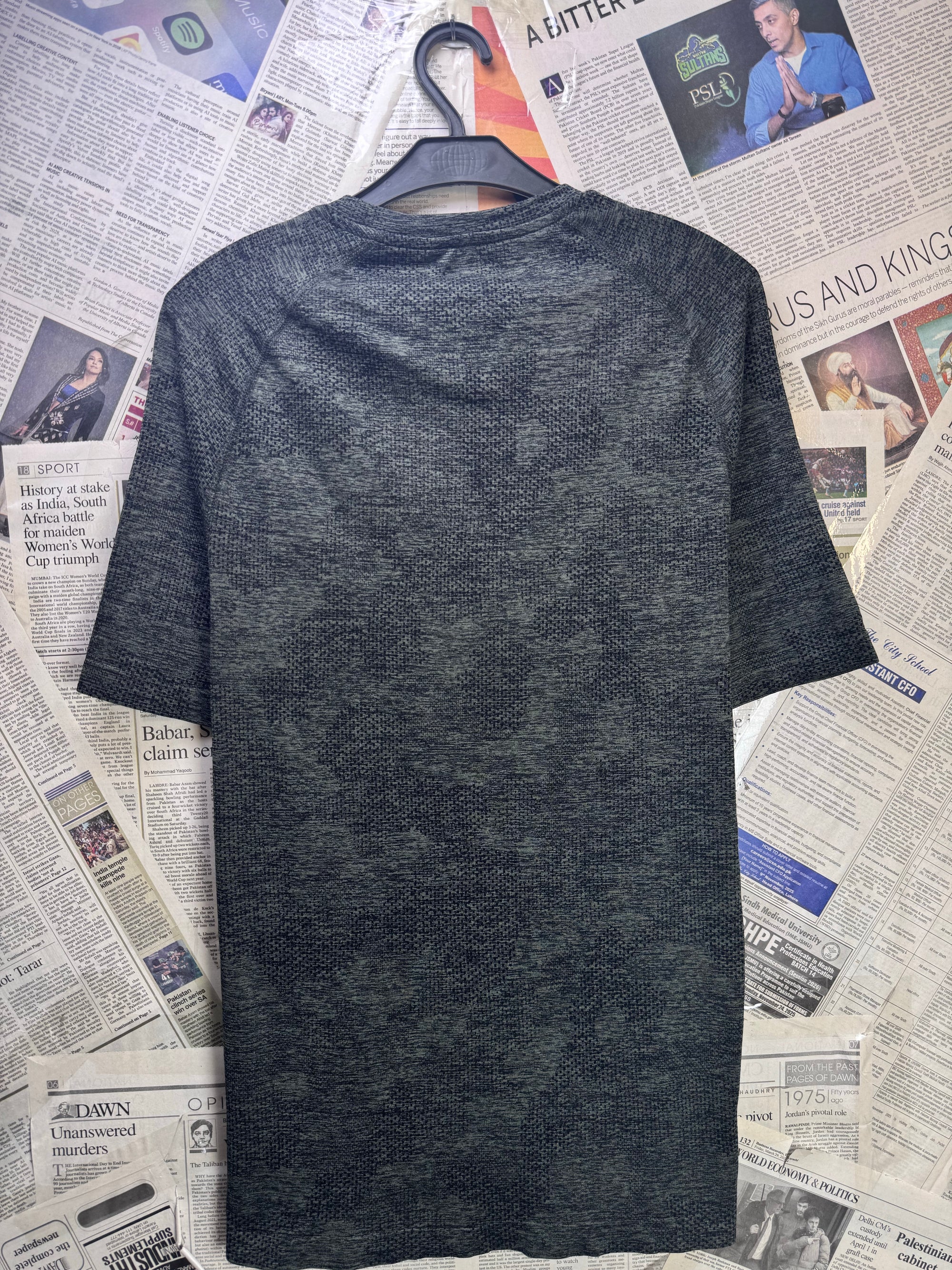 Mark® Small | Chest: 19.5" | Charcoal | Gym T-Shirt | Nylol - Poly | 3723 - Genuine Maal