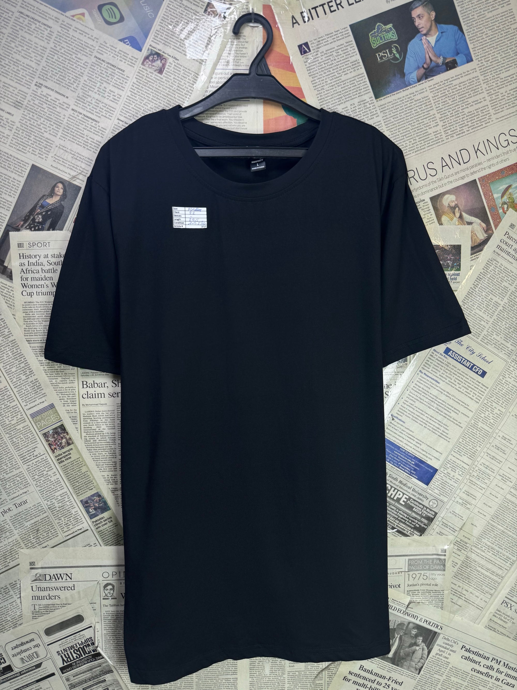 Manfinity® Medium | Chest: 22" | Black | Gym T-Shirt | Poly - Elastane | 3718 - Genuine Maal