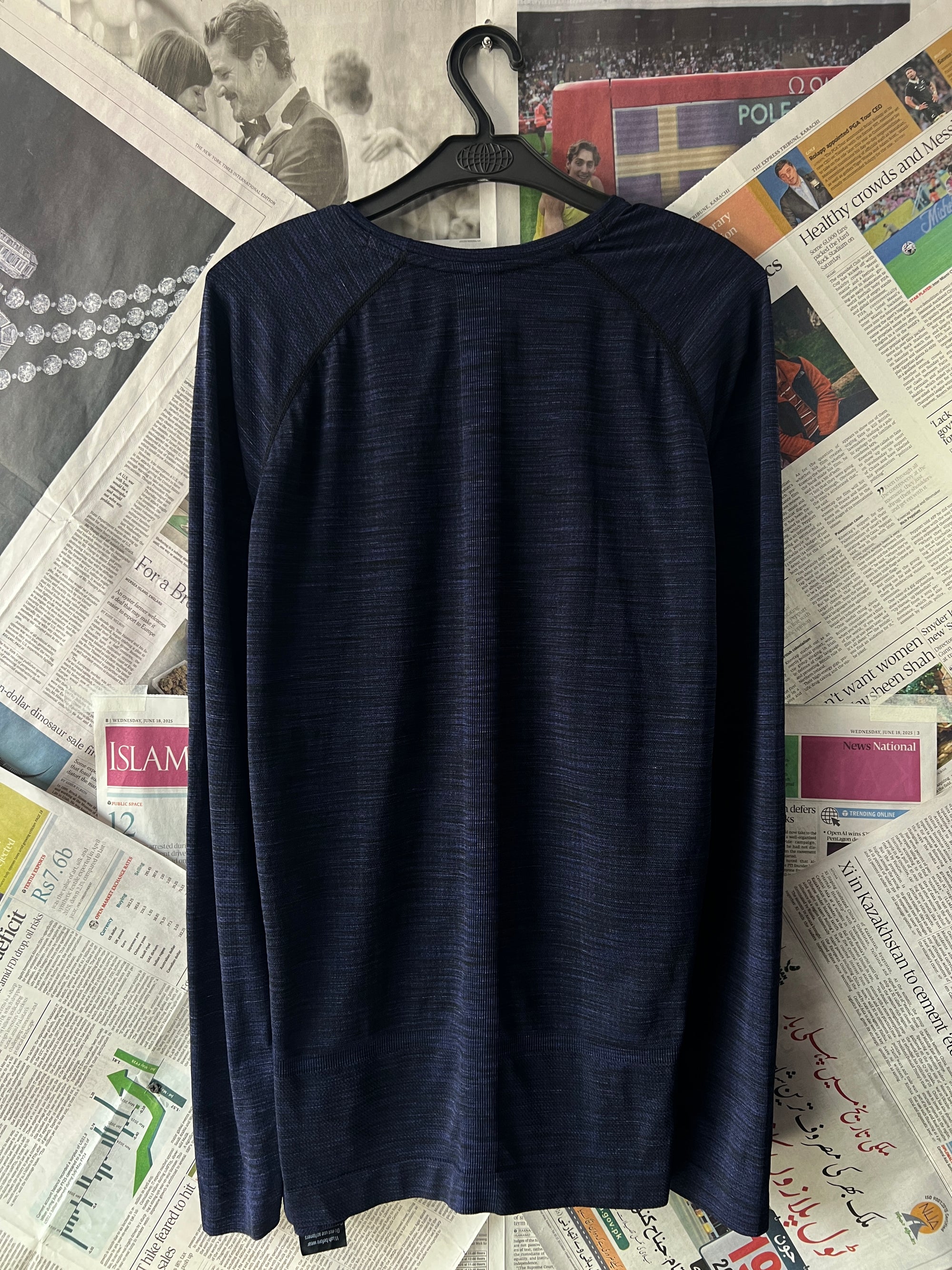 CRANE® Blue | Small | Chest: 20.5" | T15 - Genuine Maal