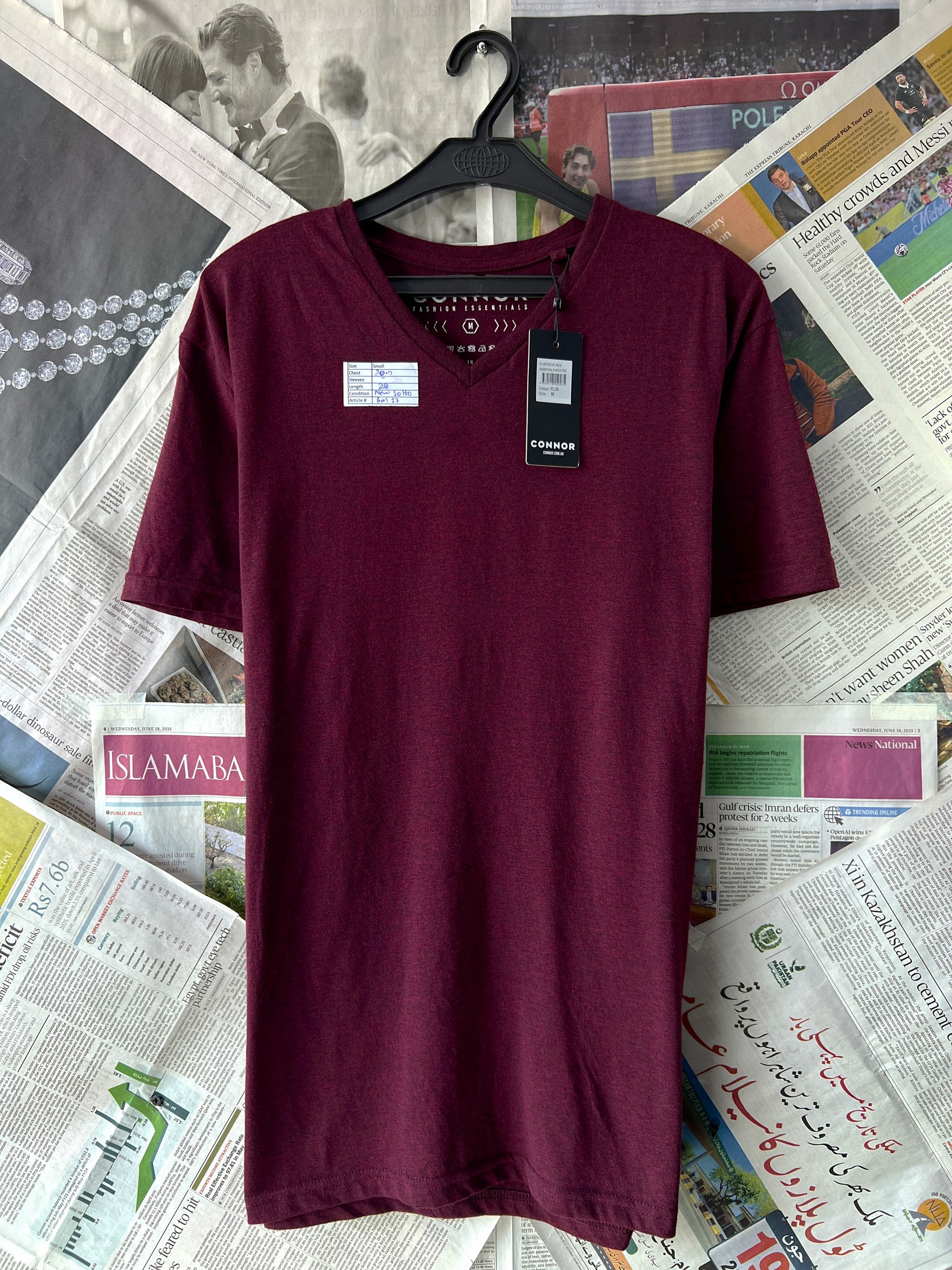 CORNOR® Red | Small | Chest: 20.5" | T17 - Genuine Maal