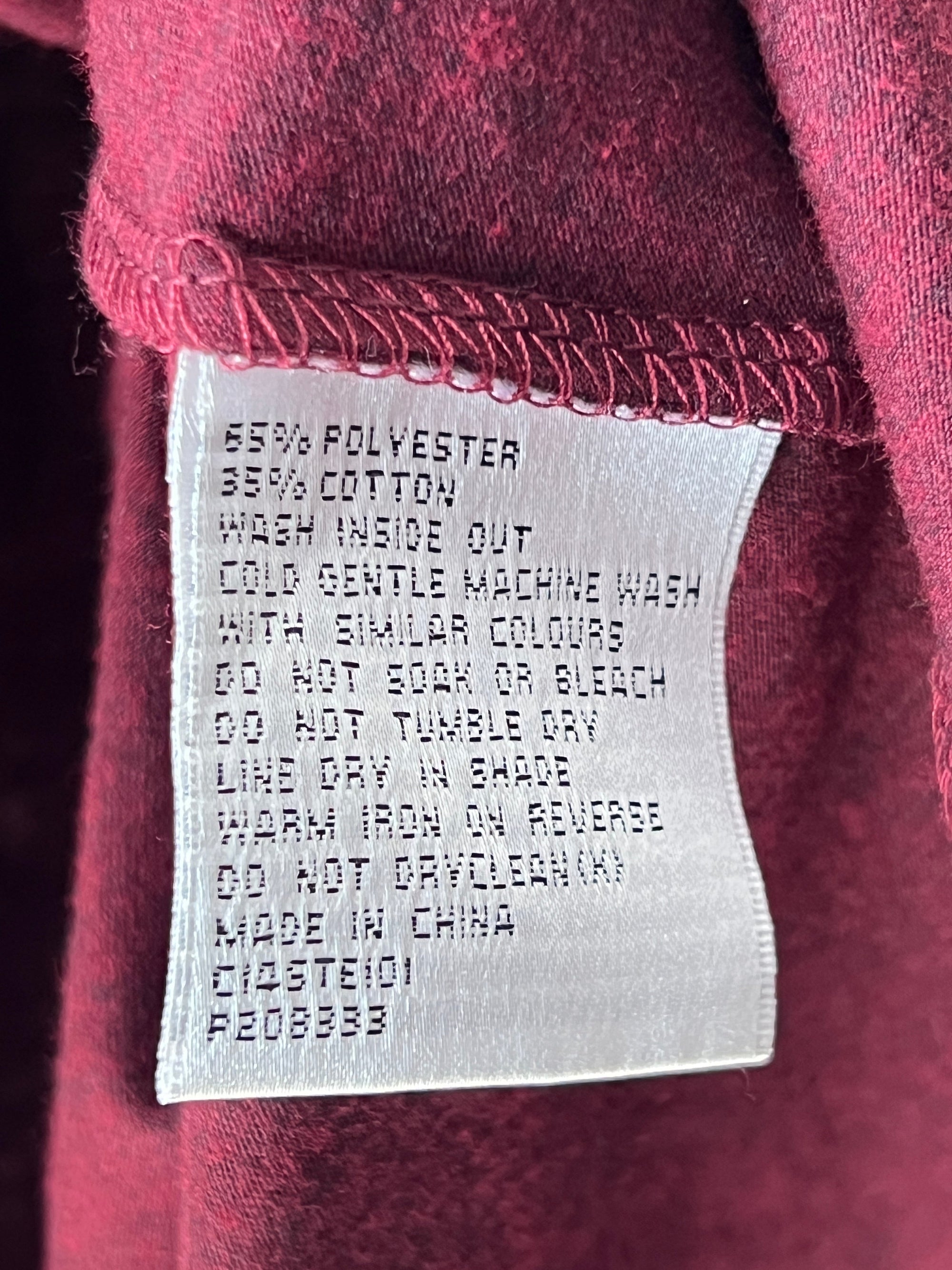 CORNOR® Red | Small | Chest: 20.5" | T17 - Genuine Maal