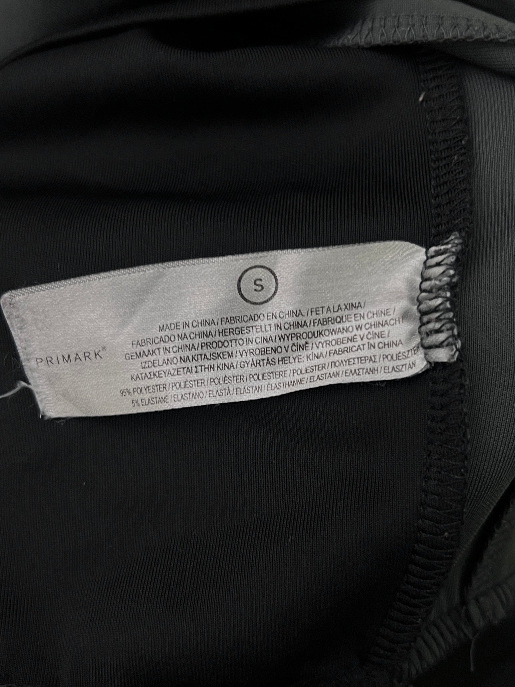 Chicago Bulls® Medium | Chest: 21.5 | Black | Jacket | 810 - Genuine Maal