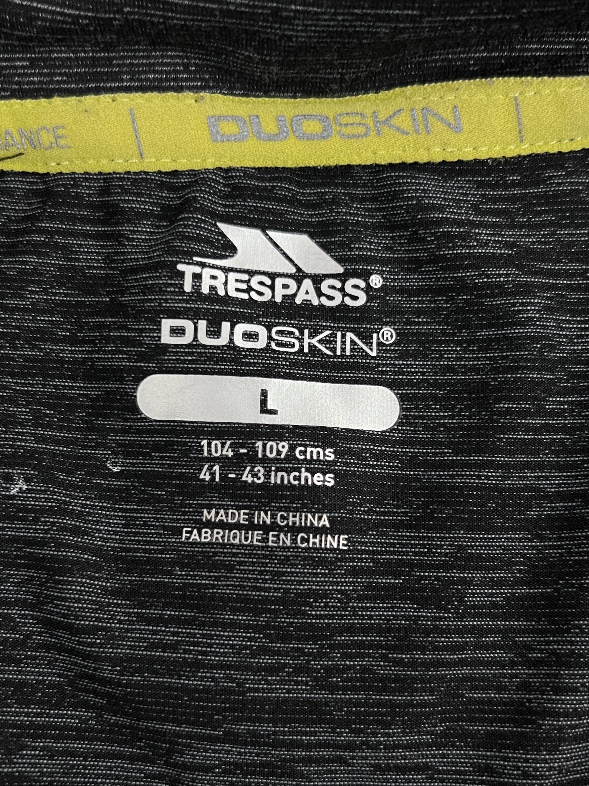 Trespass® Large | Chest: 23.5" | Charcoal | Quarter Zip Pullover | 802 - Genuine Maal