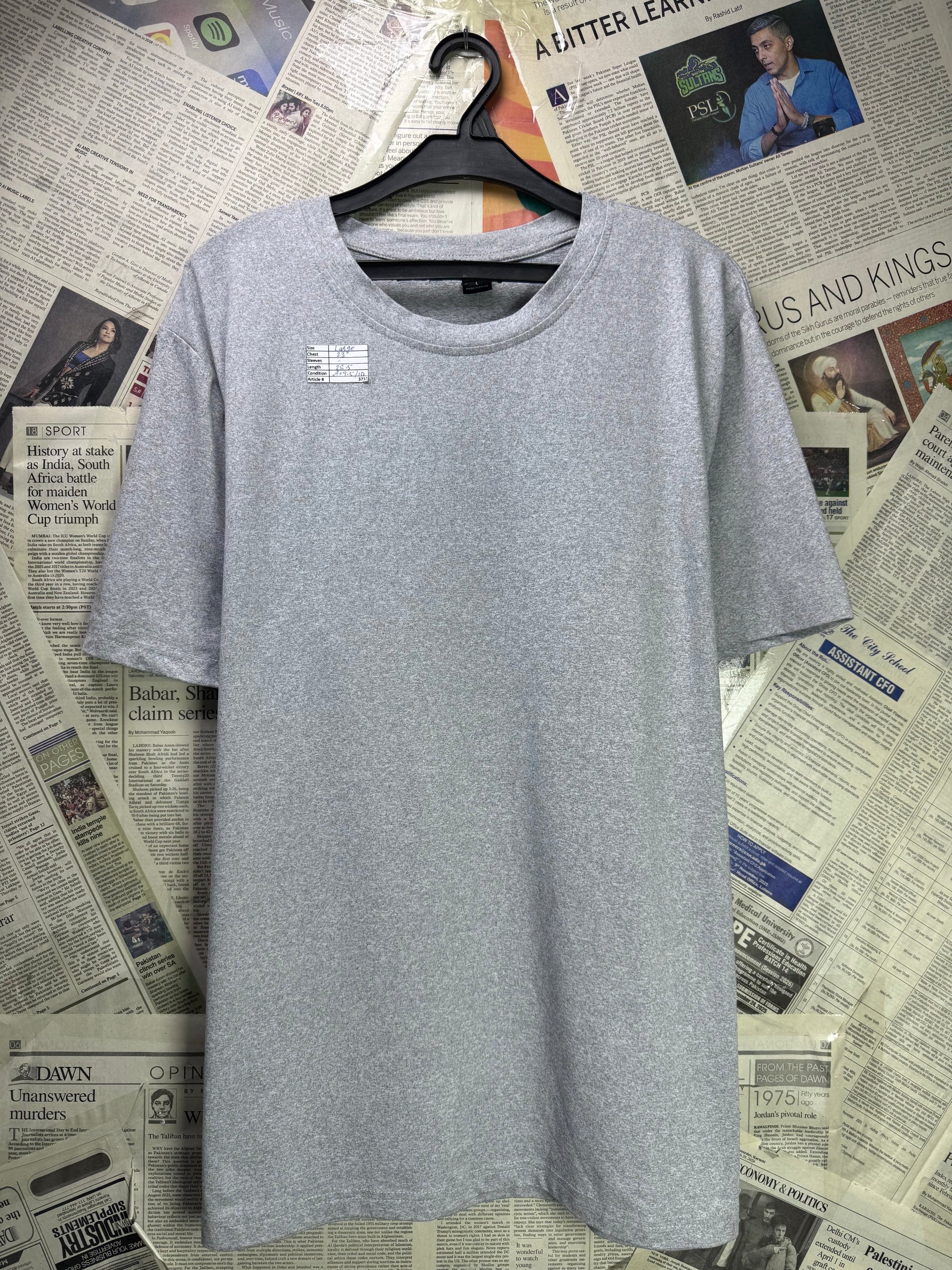 Manfinity® Large | Chest: 23" | Grey | Gym T-Shirt | Poly - Elastane | 3732 - Genuine Maal