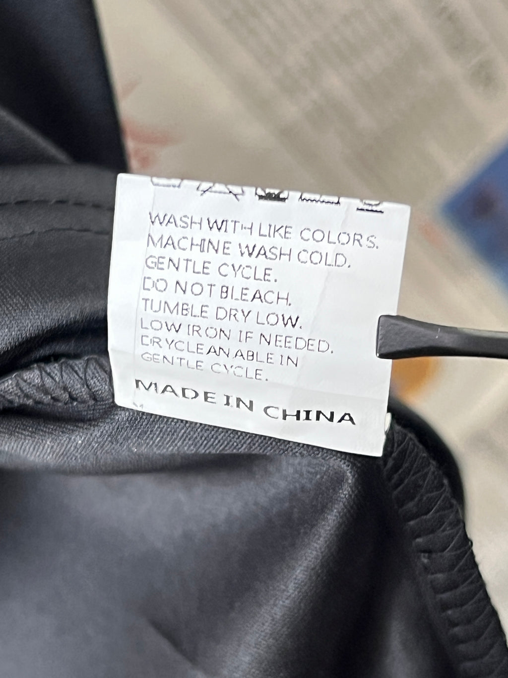 Black | Medium | Chest: 22.5" | T28 - Genuine Maal