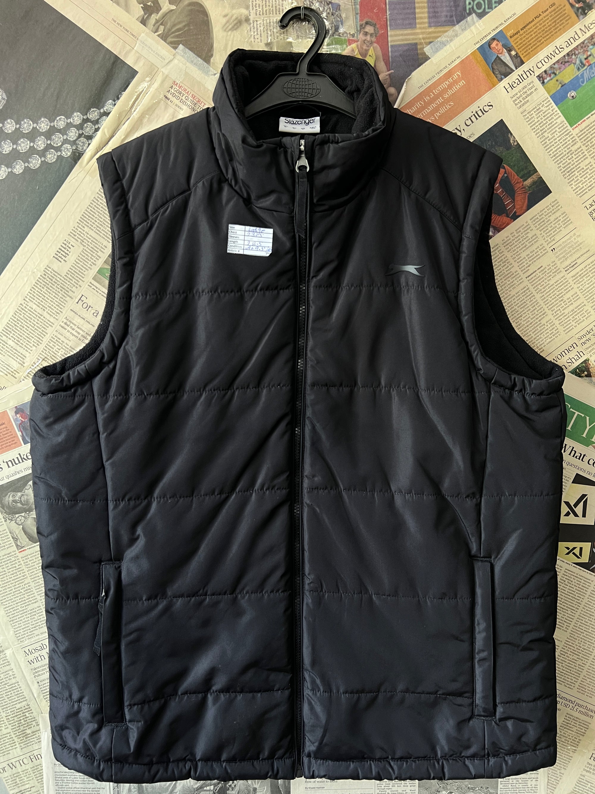 Slazenger® Large | Chest: 23.5" | Black | Full Zip Sleeveless Jacket | 795 - Genuine Maal