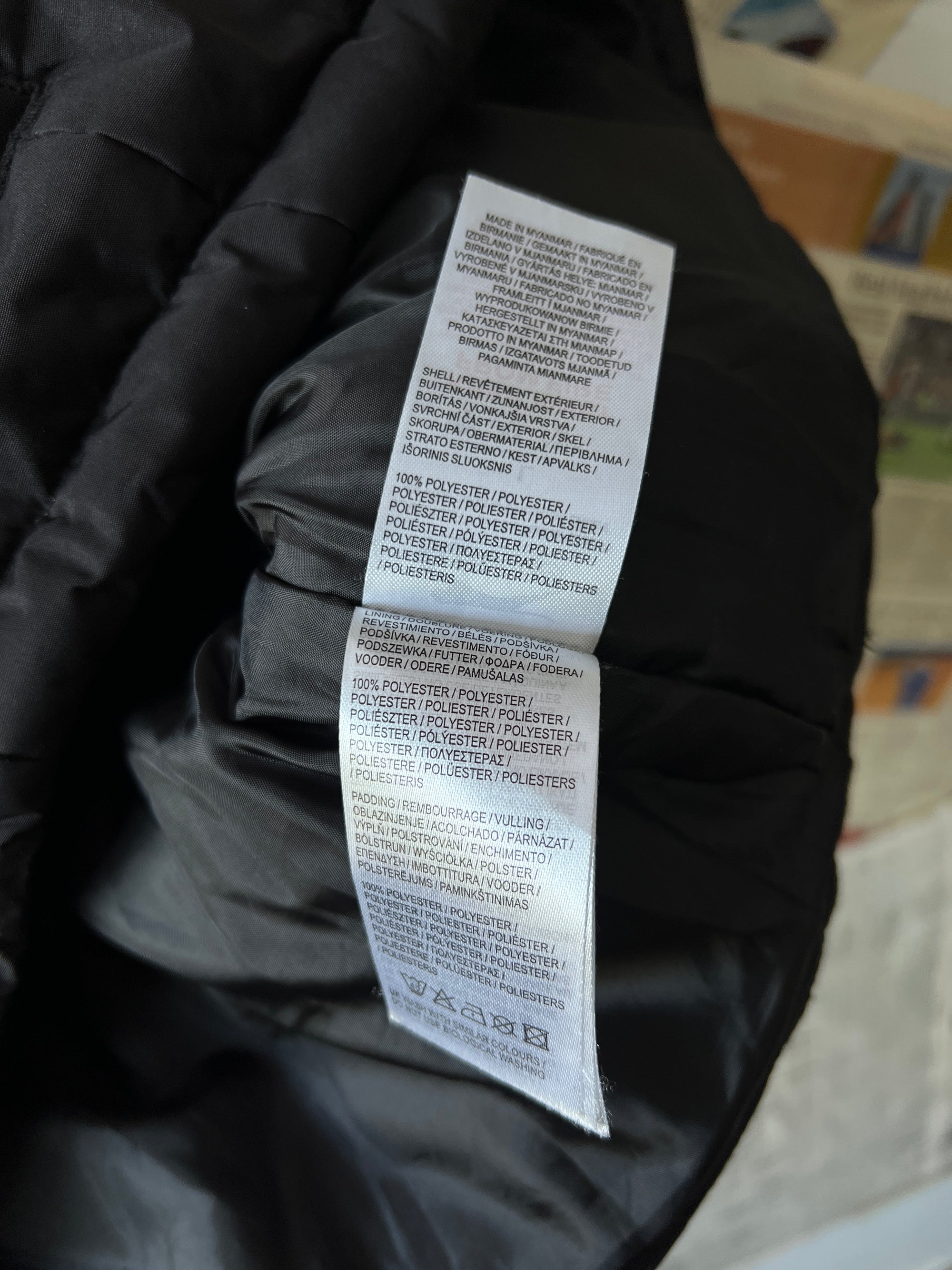 Slazenger® Large | Chest: 23.5" | Black | Full Zip Sleeveless Jacket | 795 - Genuine Maal