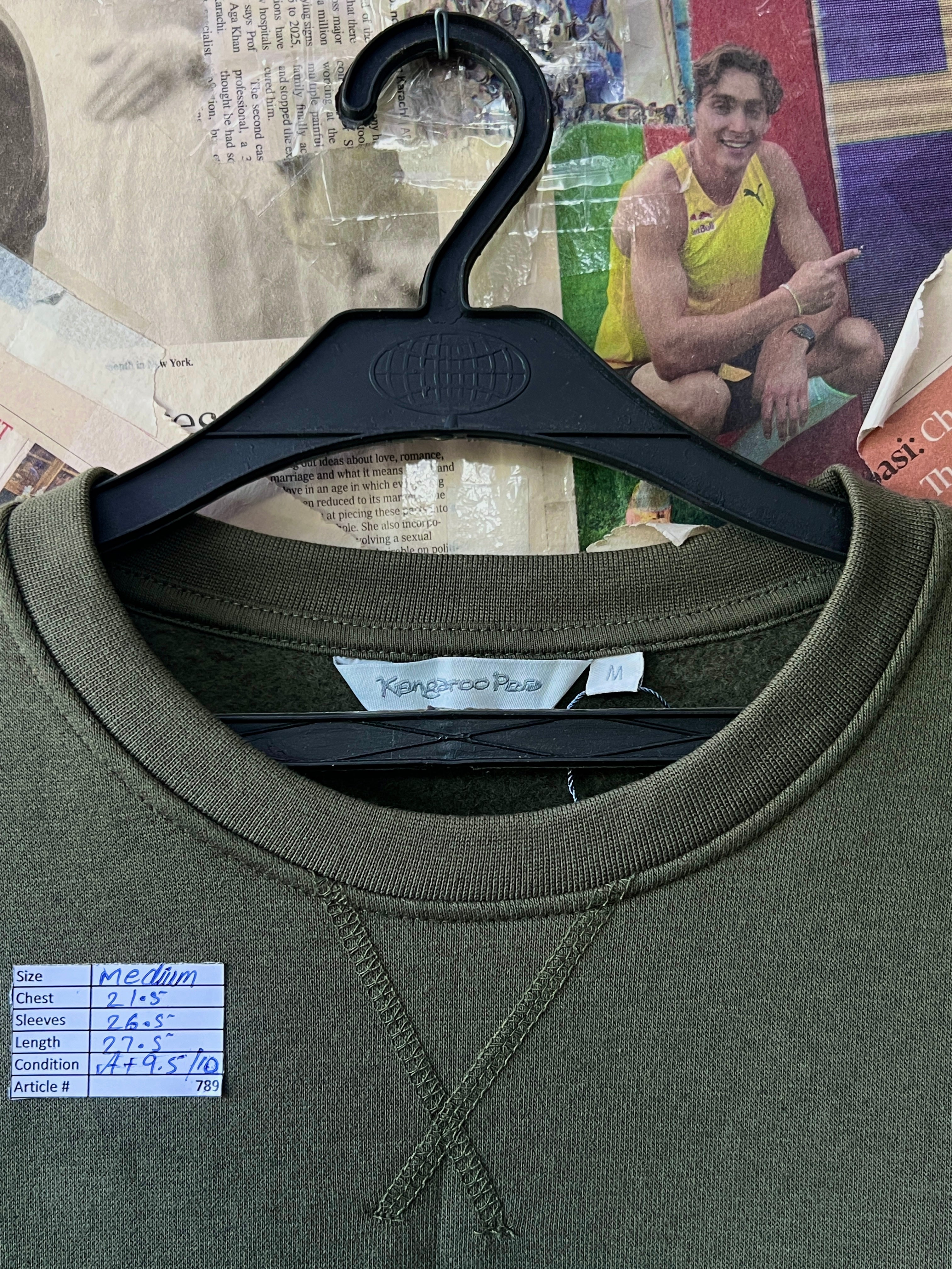 Kangaroo® Medium | Chest: 21.5 | Olive | Sweat Shirt | 789 - Genuine Maal