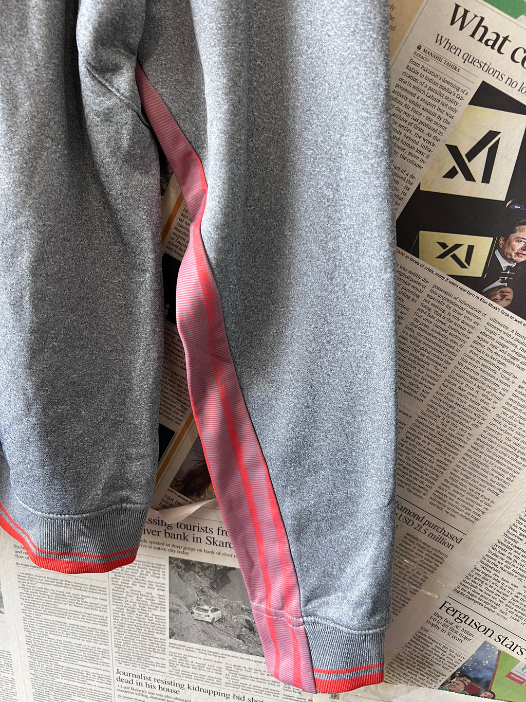 Joma® Large | Chest: 23" | Grey | Full Zip Hoodie | 782 - Genuine Maal