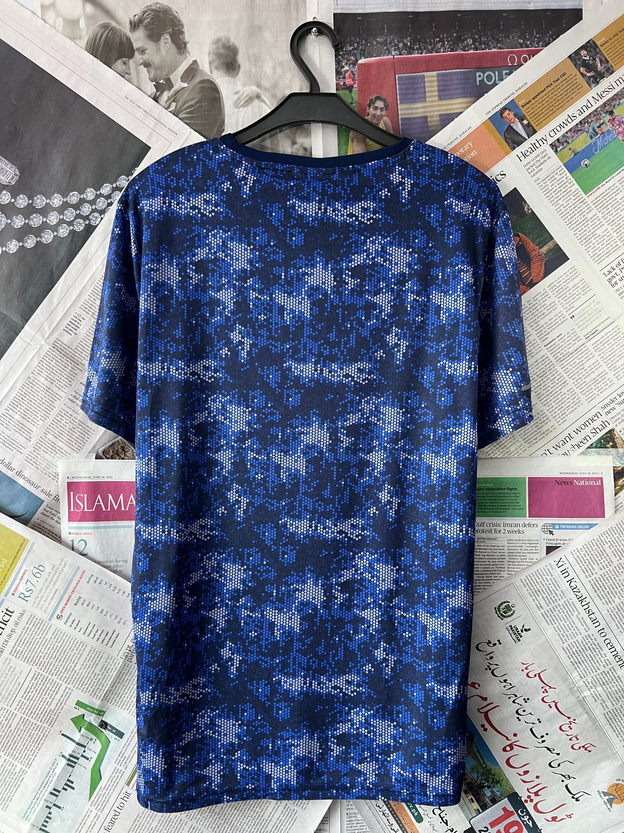 LOW SPORTS® Blue | Small | Chest: 20.5" | T43 - Genuine Maal