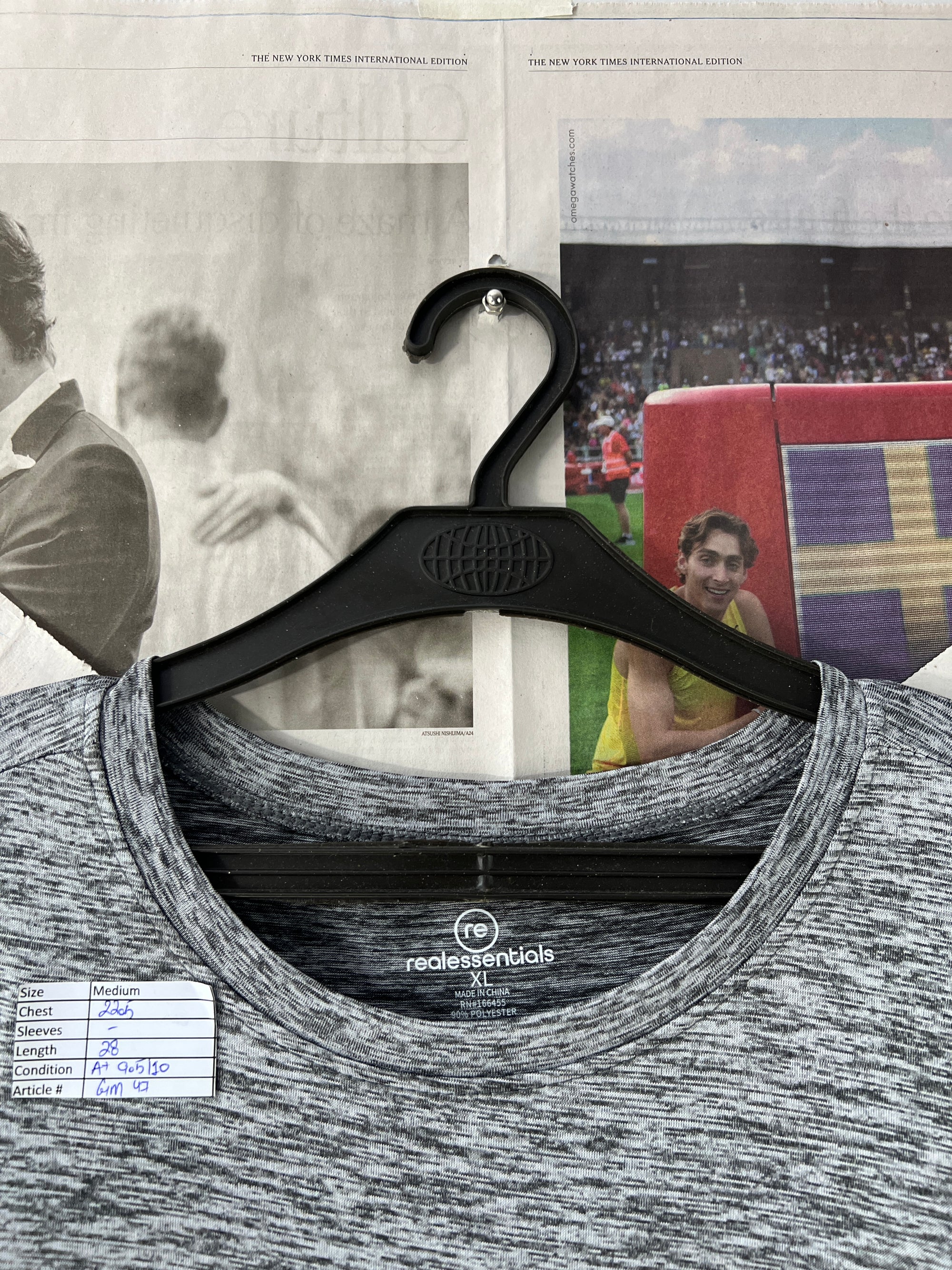 REAL ESSENTIALS® Grey | Medium | Chest: 22.5" | T47 - Genuine Maal