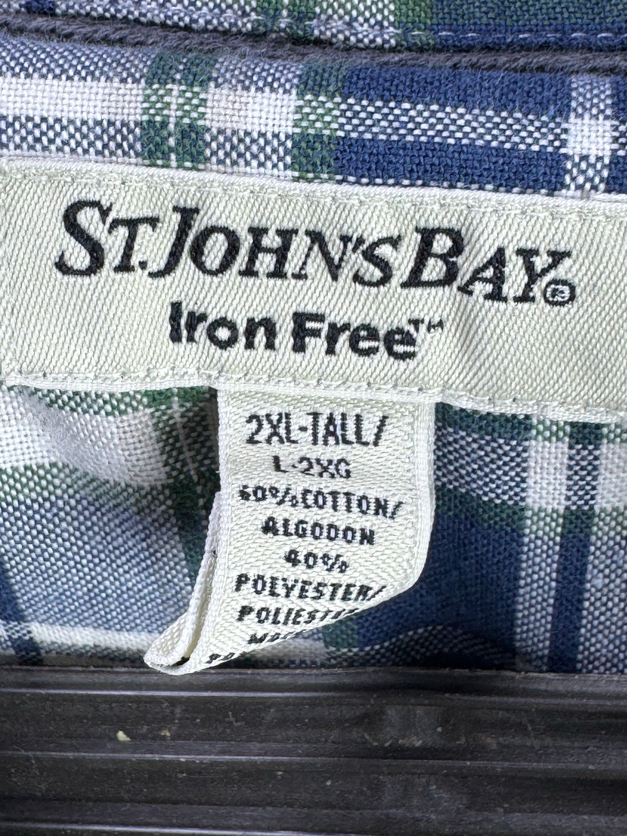 St. John's Bay® XXXL | Chest: 29" | Blue & White Plaid | Shirt | Cotton - Poly | 3751 - Genuine Maal
