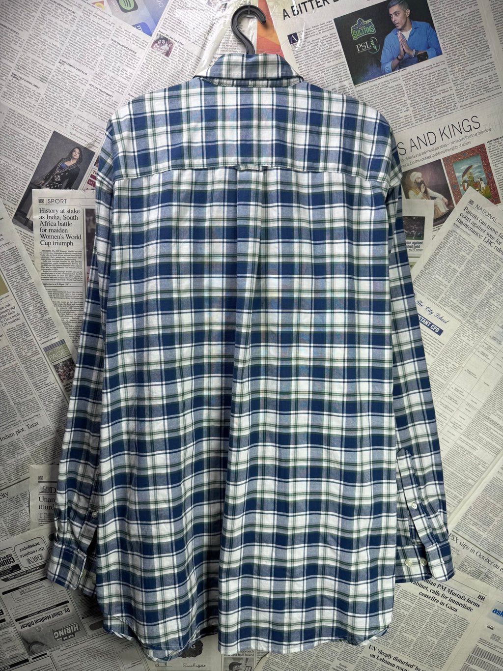 St. John's Bay® XXXL | Chest: 29" | Blue & White Plaid | Shirt | Cotton - Poly | 3751 - Genuine Maal