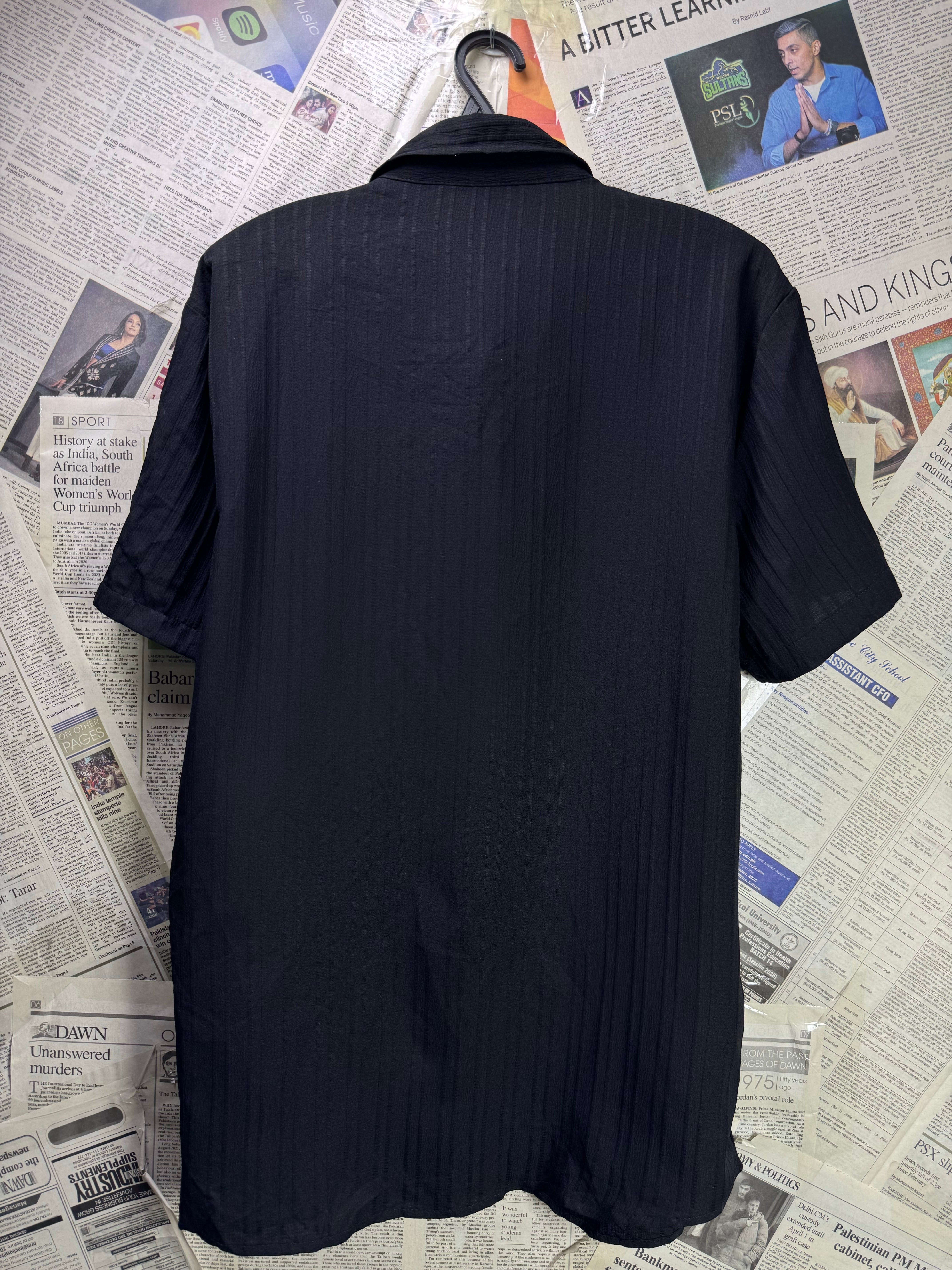 Manifinity® Medium | Chest: 21.5" | Black | Shirt | Poly - Elastane | 3778 - Genuine Maal