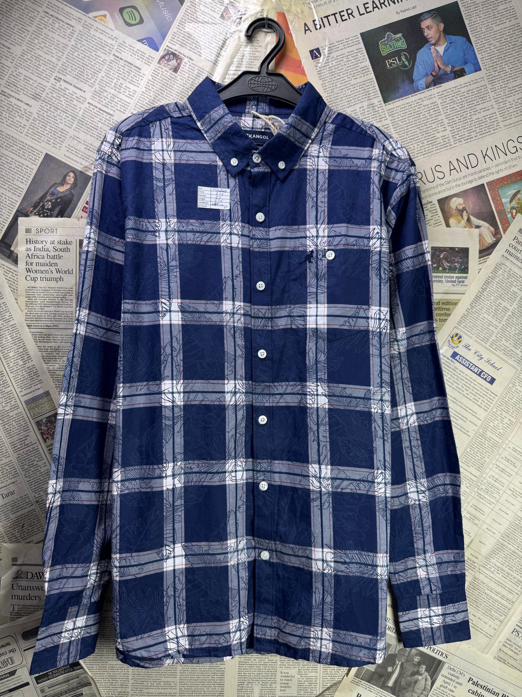 Kangol® Medium | Chest: 21.5" | Blue Floral Plaid | Shirt | Cotton | 3773 - Genuine Maal