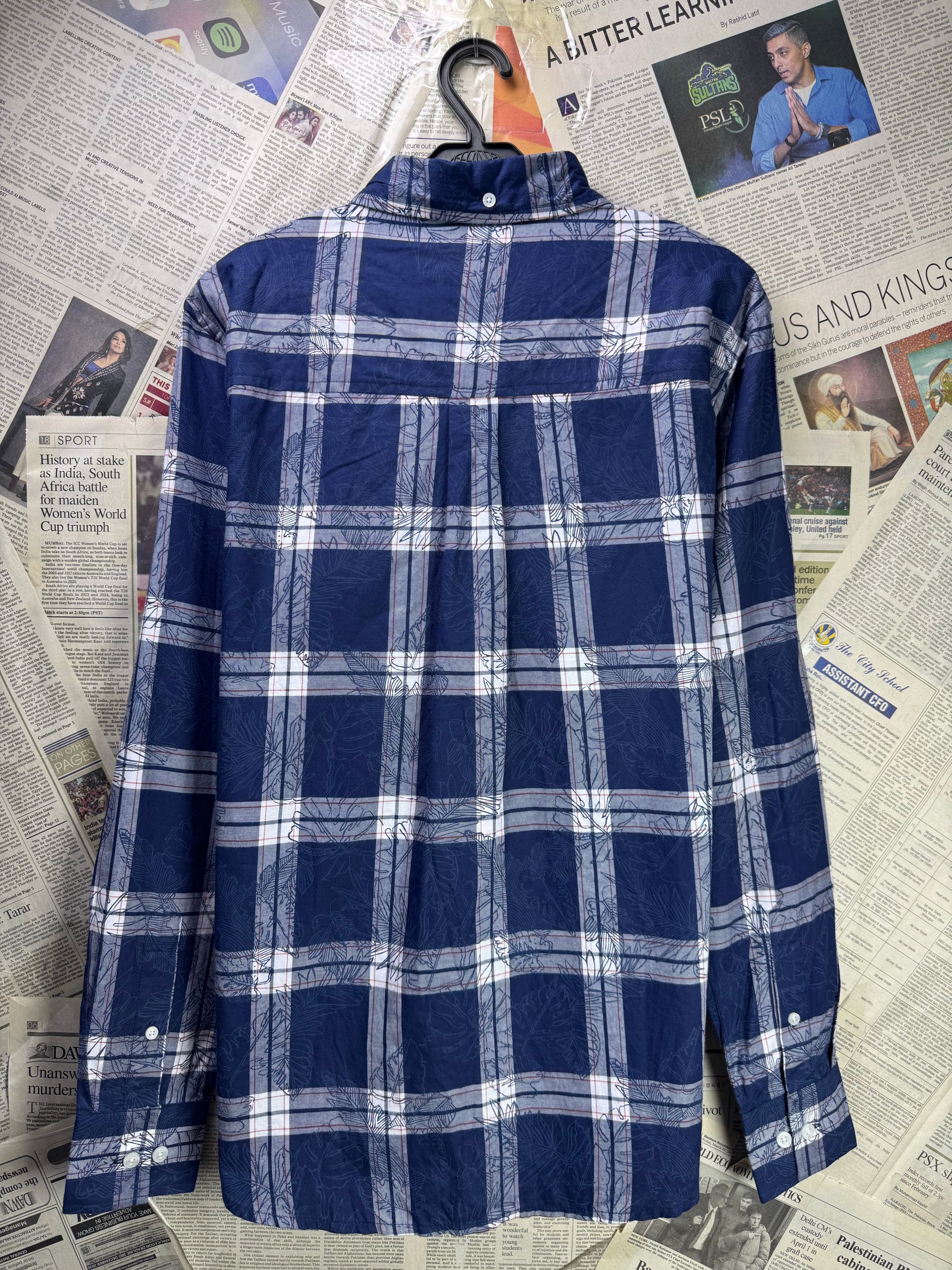 Kangol® Medium | Chest: 21.5" | Blue Floral Plaid | Shirt | Cotton | 3773 - Genuine Maal