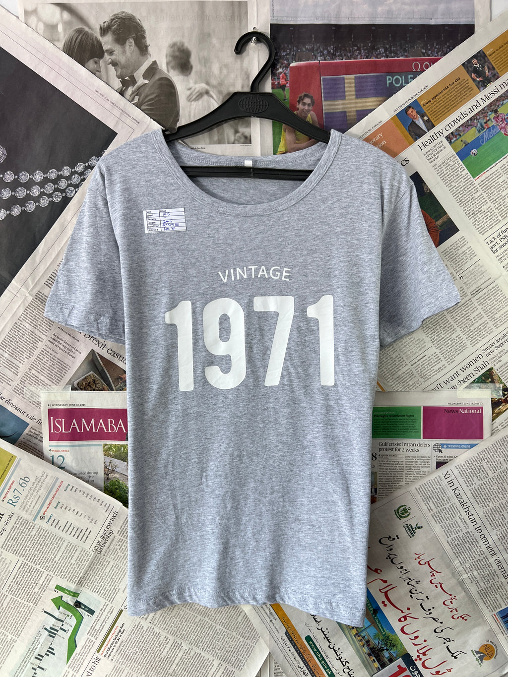 Grey | Small | Chest: 19.5" | T72 - Genuine Maal