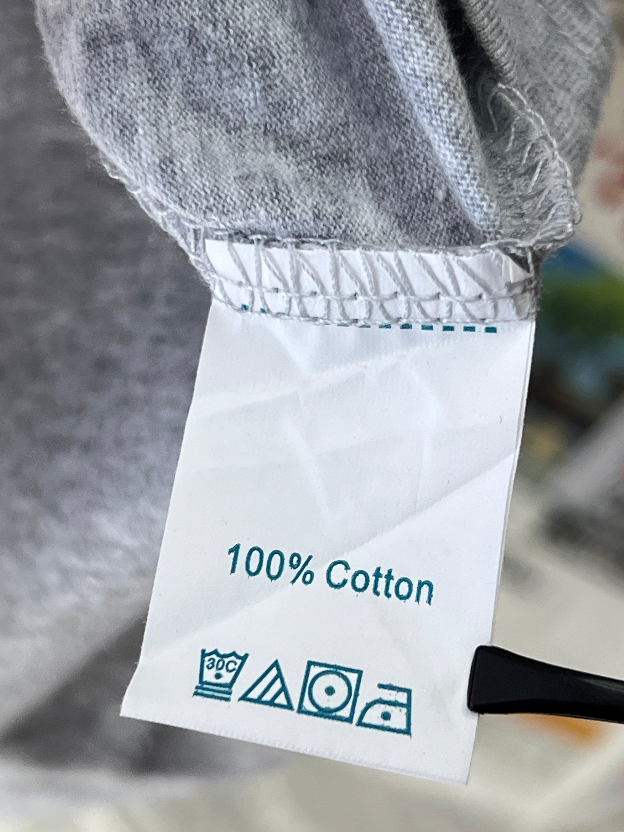 Grey | Small | Chest: 19.5" | T72 - Genuine Maal