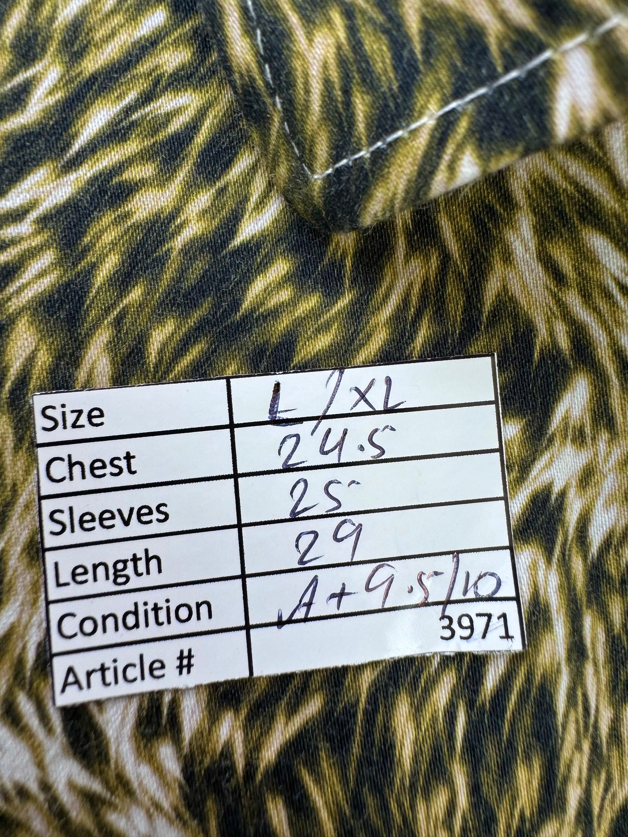 Construct® L/XL | Chest: 24.5" | Shirt | Cotton - Spandex | 3971 - Genuine Maal