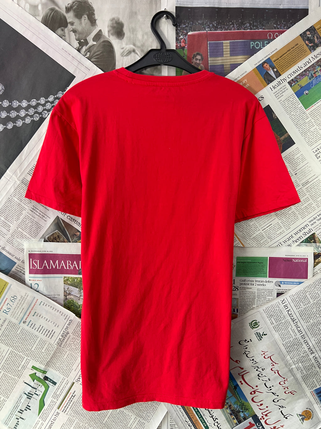 FIFA® Red | Small | Chest: 19.5" | T73 - Genuine Maal