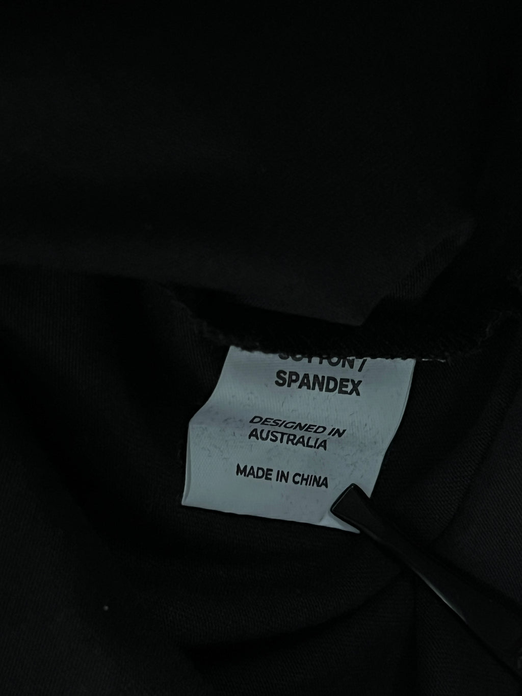 WORLD GYM® Black | Small | Chest: 19" | T74 - Genuine Maal