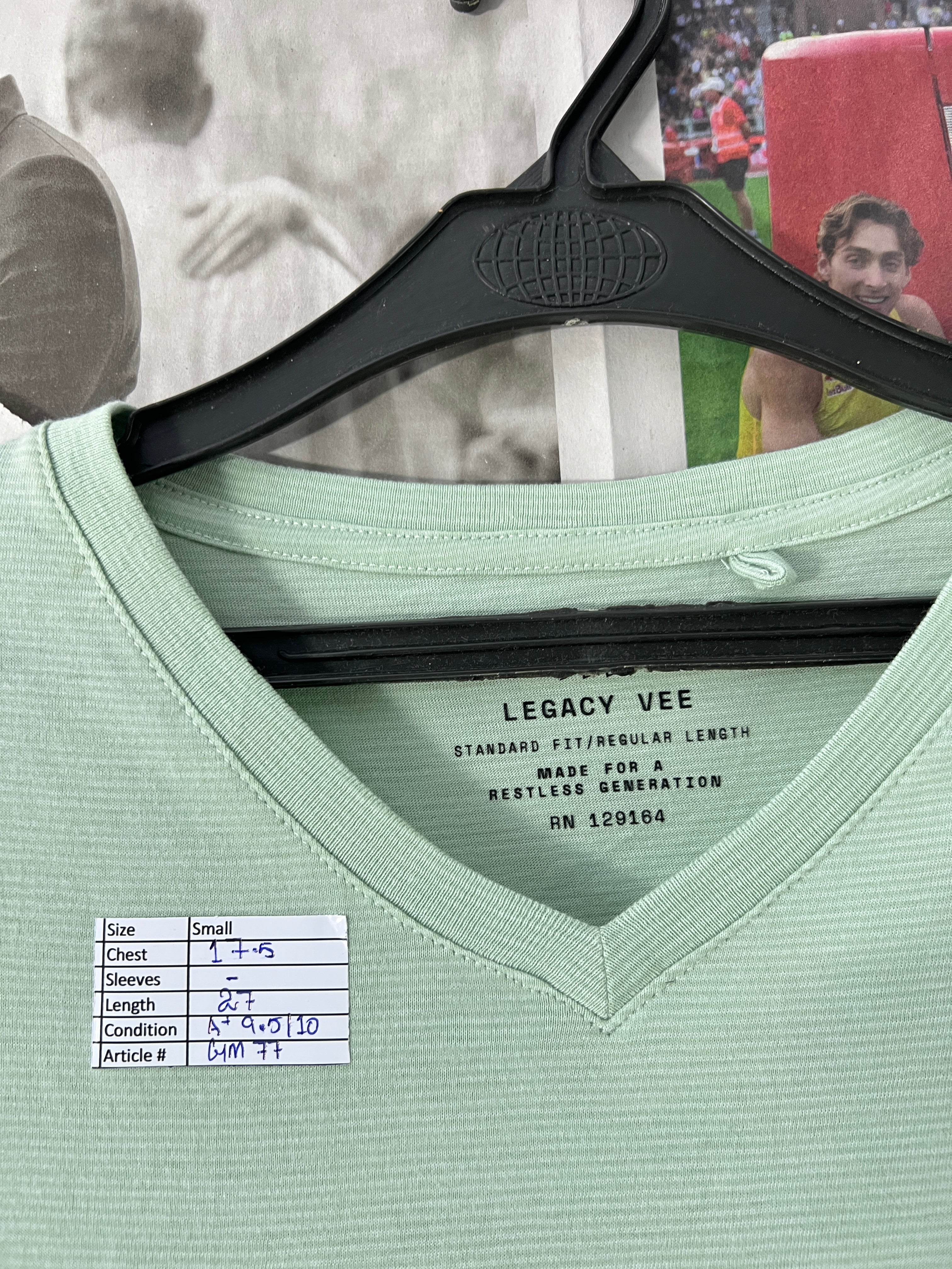 LEGACY VEE® Cucumber | XS | Chest: 17.5" | T77 - Genuine Maal