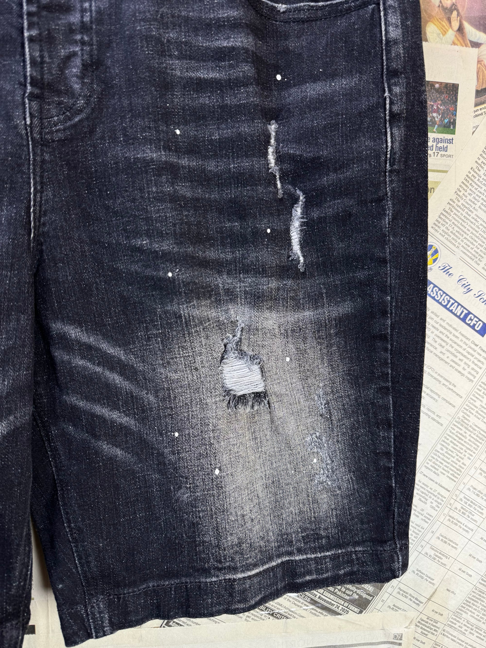 A.Zavetti® Waist: 32" to 34" | Black | Distressed Denim Shorts | Cotton - Poly - Visc - Elastane | 1344 - Genuine Maal