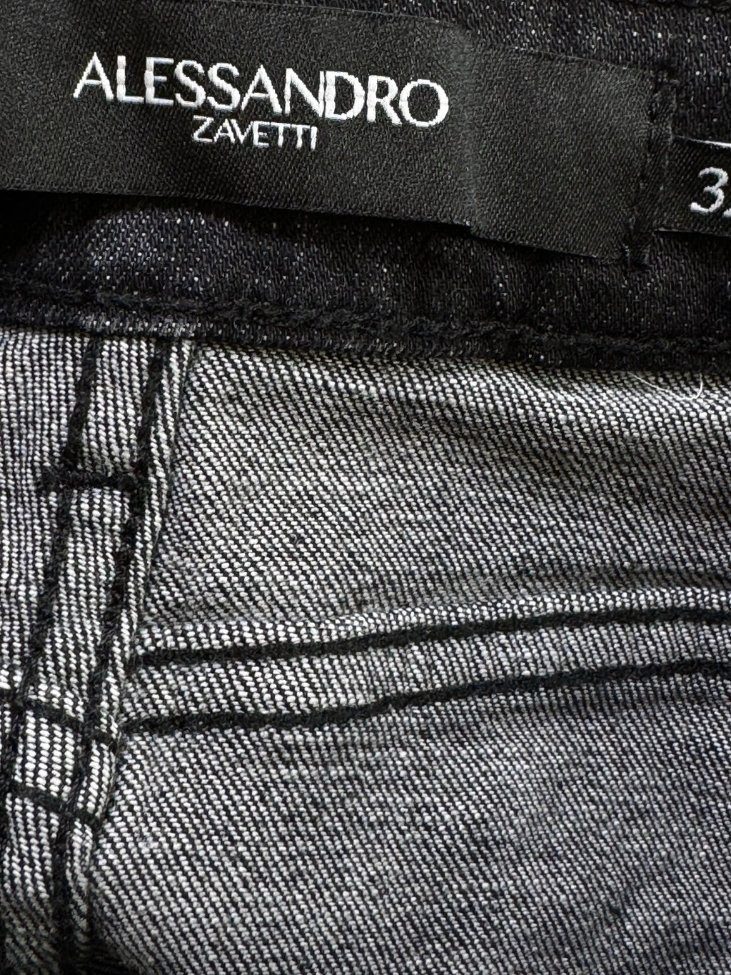 A.Zavetti® Waist: 32" to 34" | Black | Distressed Denim Shorts | Cotton - Poly - Visc - Elastane | 1344 - Genuine Maal