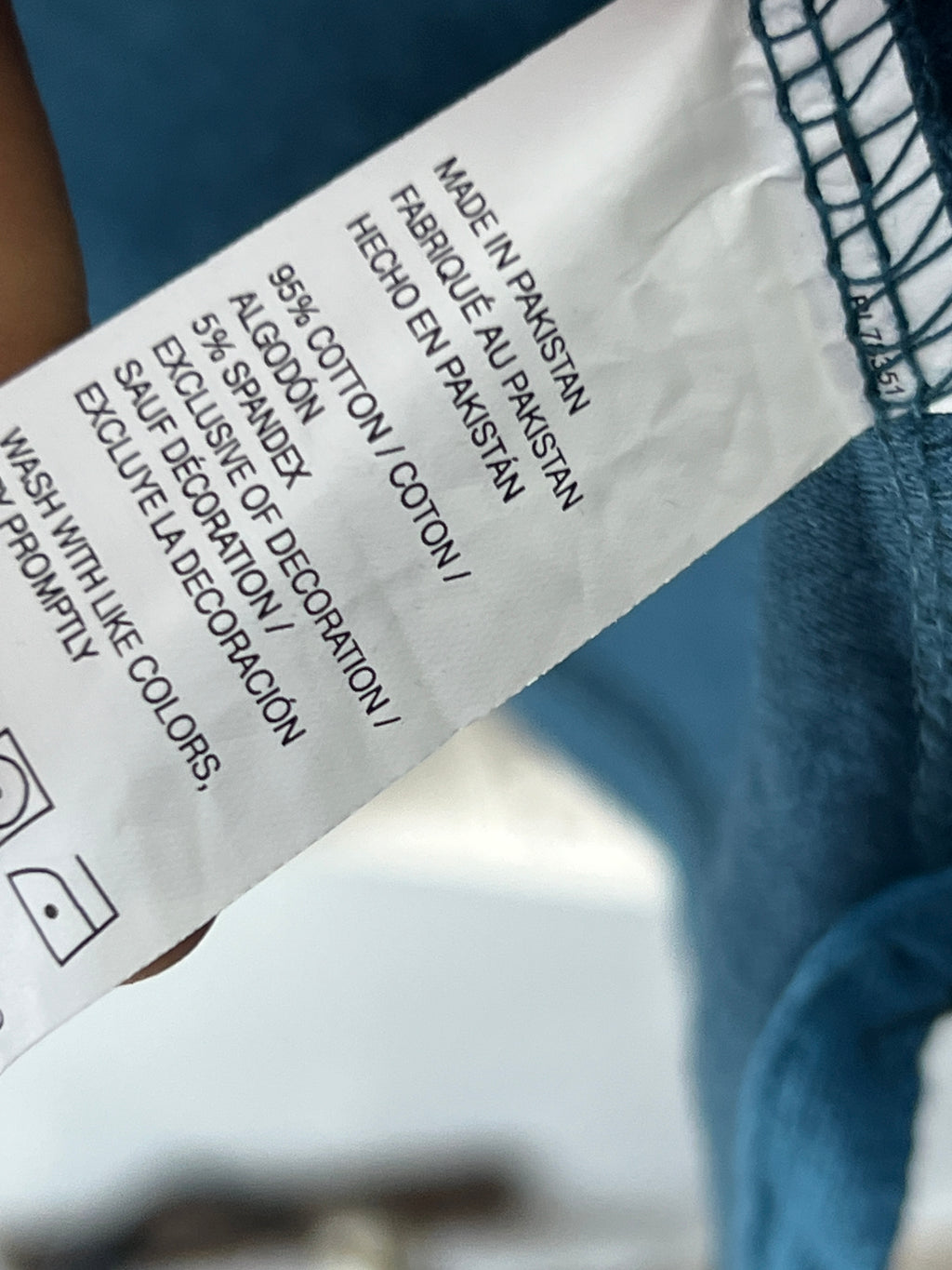 IZOD® Admiral | Small | Chest: 20.5" | T89 - Genuine Maal