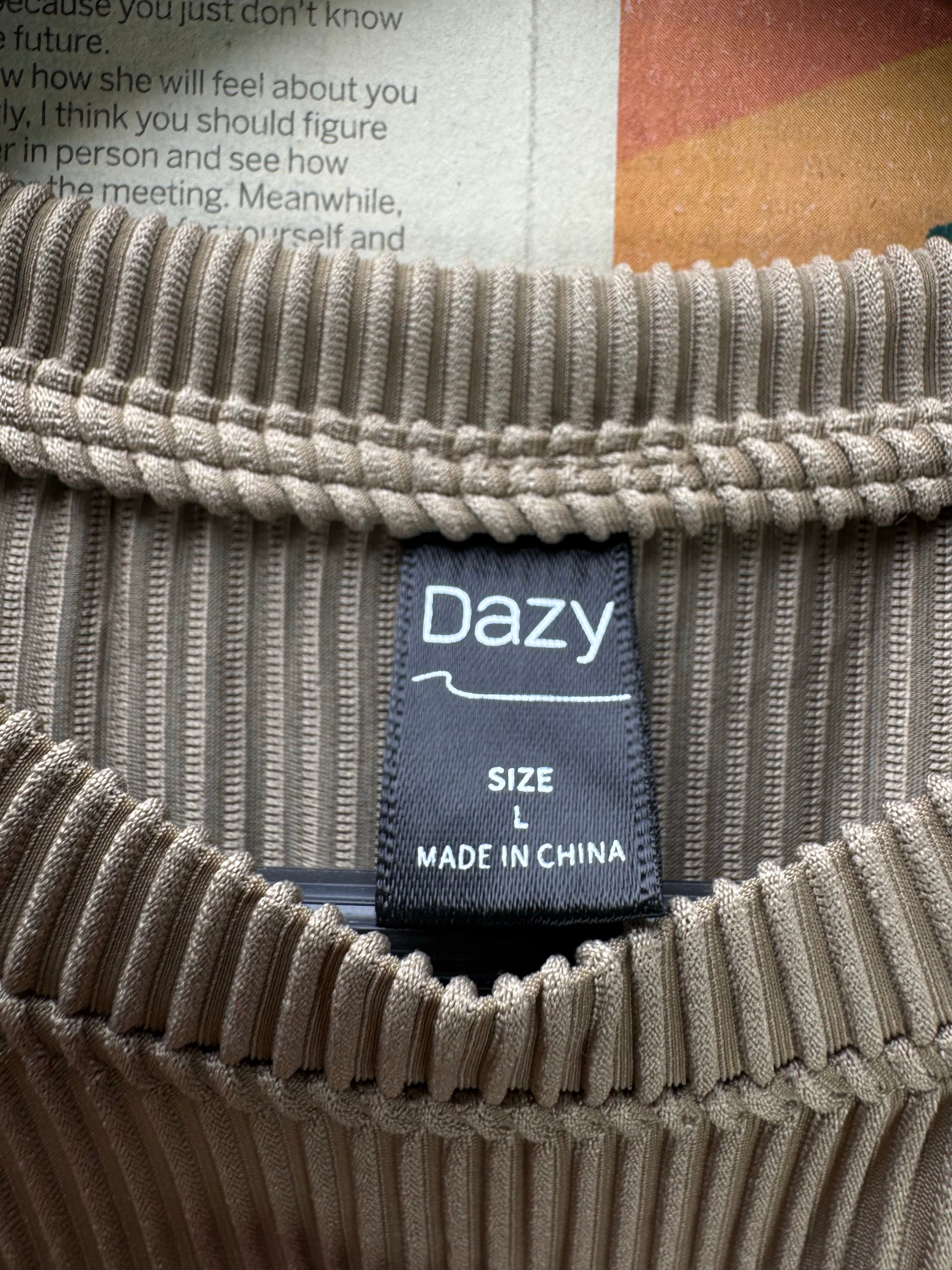 Dazy® Large | Chest: 23.5" | Tan | T-Shirt | Poly - Elastane | 5114 - Genuine Maal
