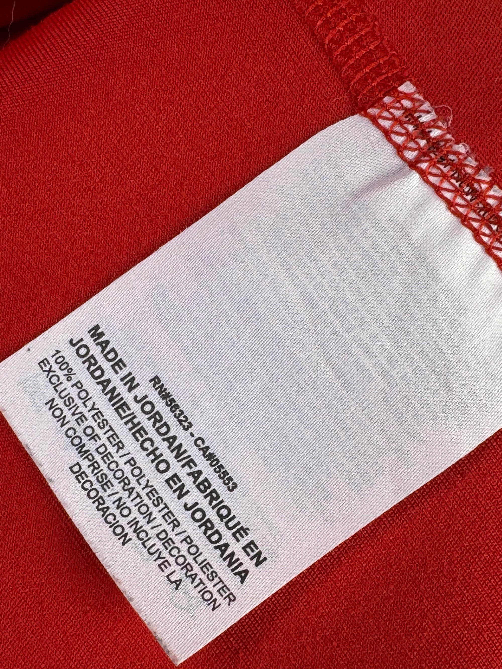 N*ke® Medium | Chest: 22" | Red - Orange | Dri - Fit Sports Tango | Poly | 3955 - Genuine Maal