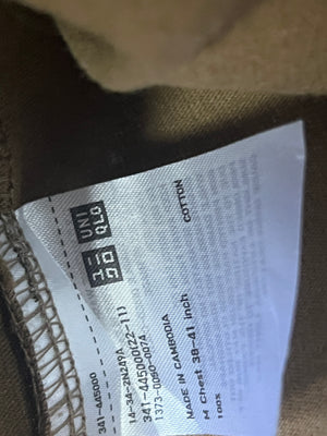UNIQLO® Sepia | Medium | Chest: 22" | T103 - Genuine Maal