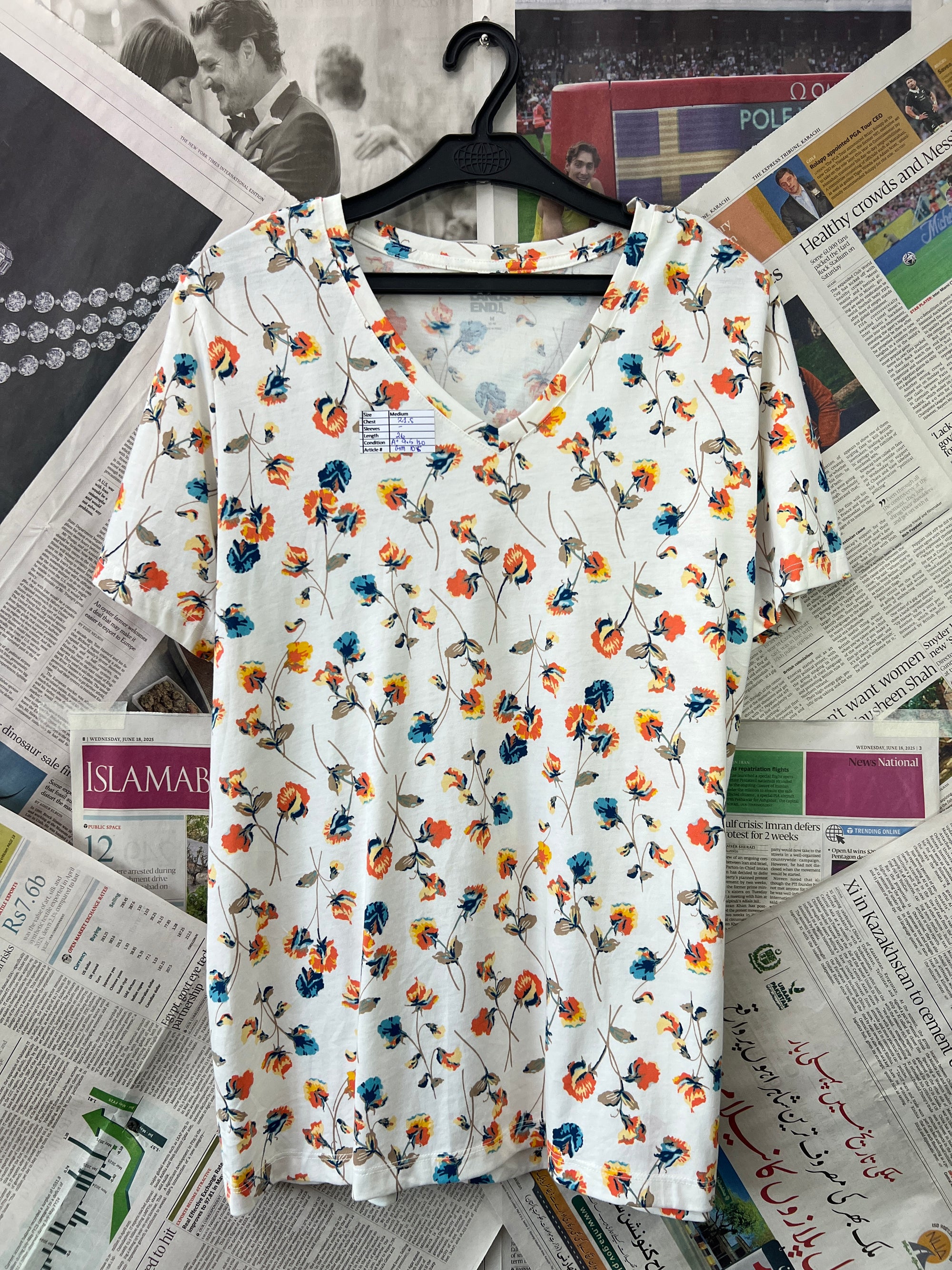 LANDS END® Floral | Medium | Chest: 21.5" | T105 - Genuine Maal