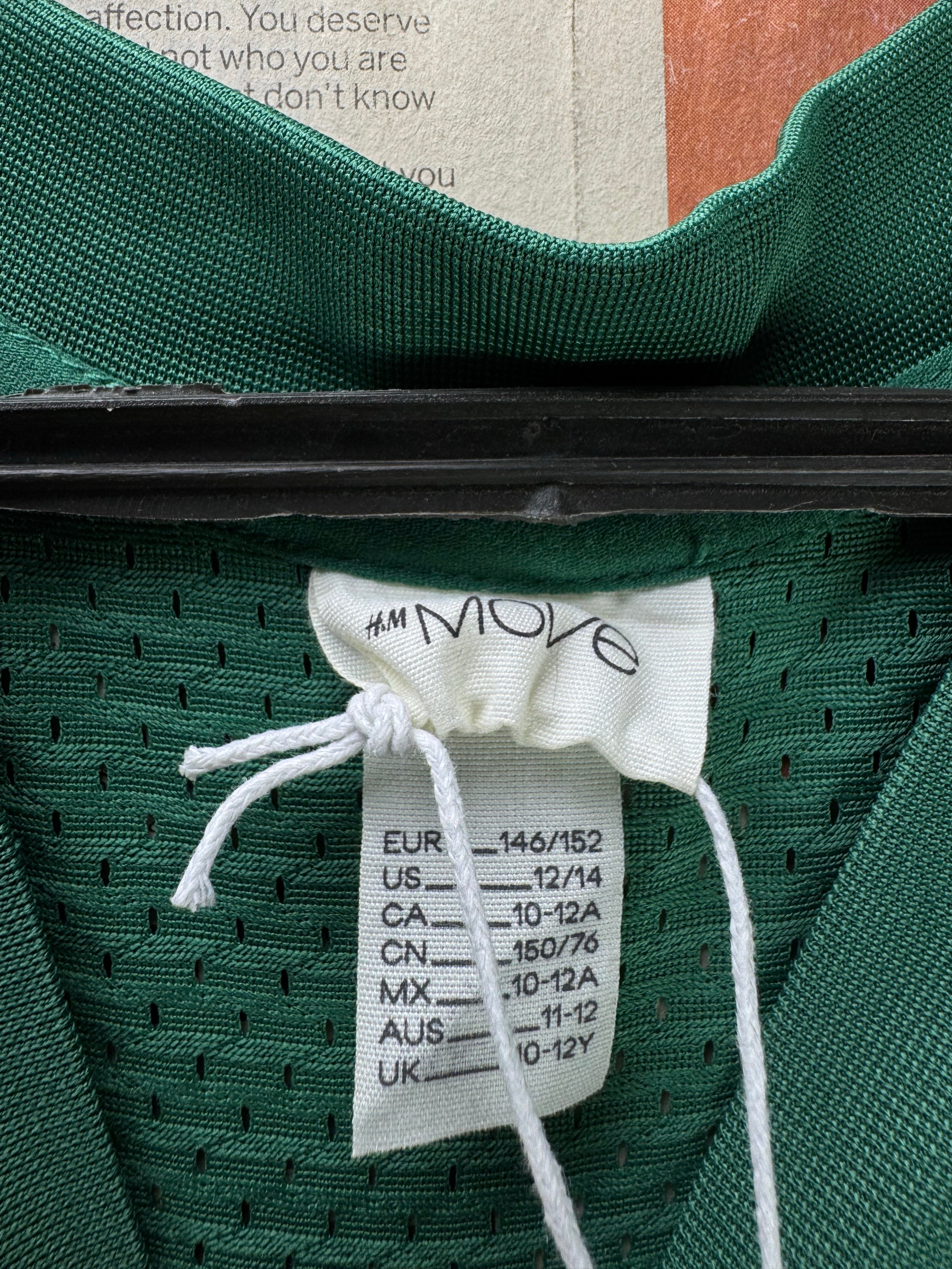 H&M® XS | Chest: 18.5" | Green | Sports Tango | Polyester | 5132 - Genuine Maal
