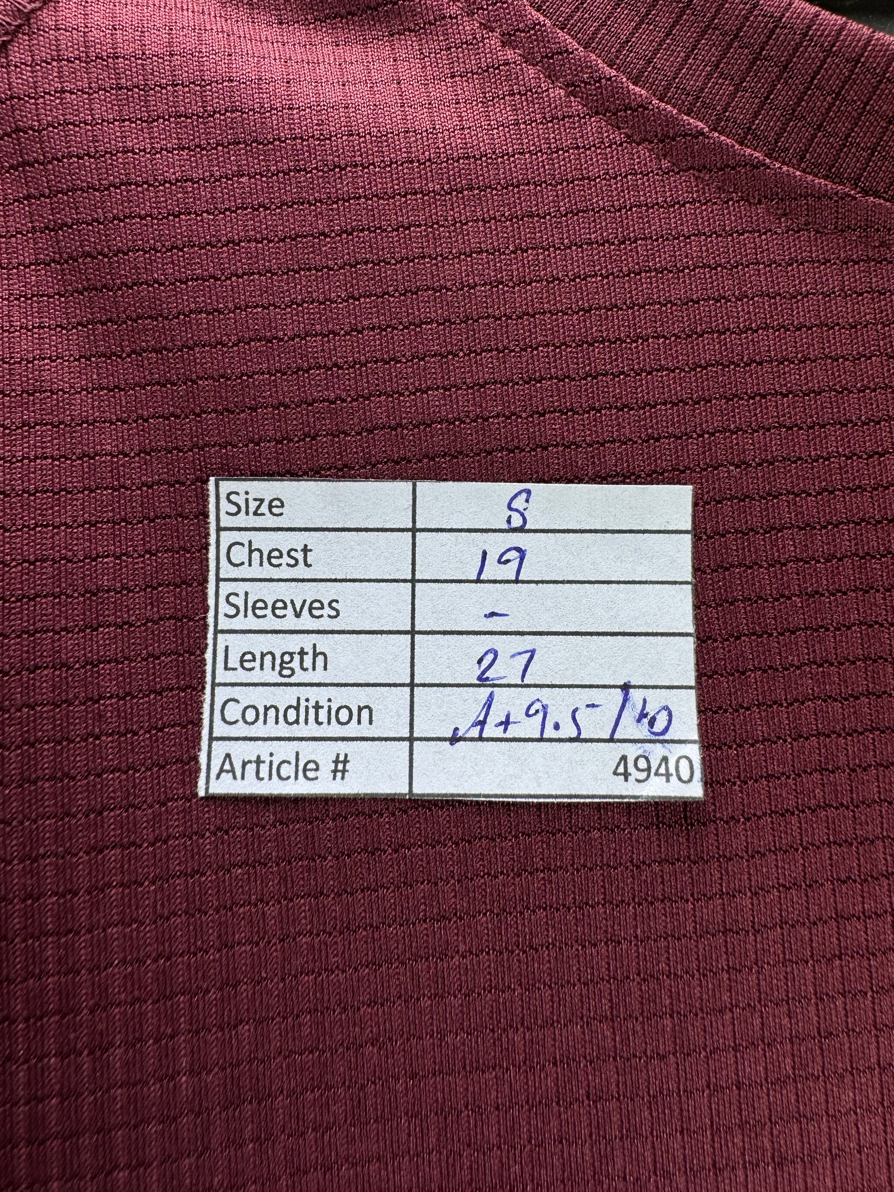 Workout® Small | Chest: 19" | Red | Sports T-Shirt | Polyester | 4940