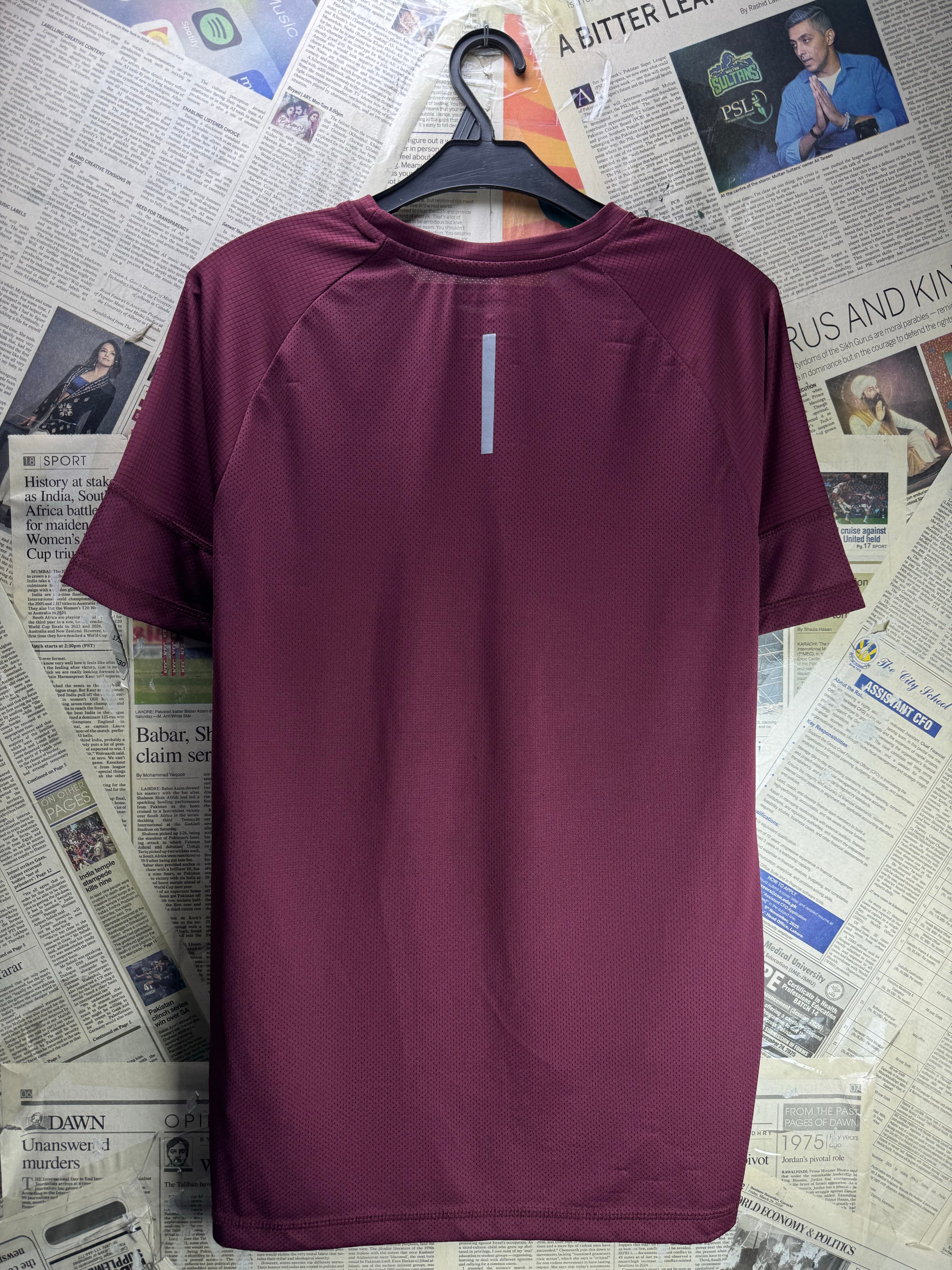 Workout® Small | Chest: 19" | Red | Sports T-Shirt | Polyester | 4940 - Genuine Maal